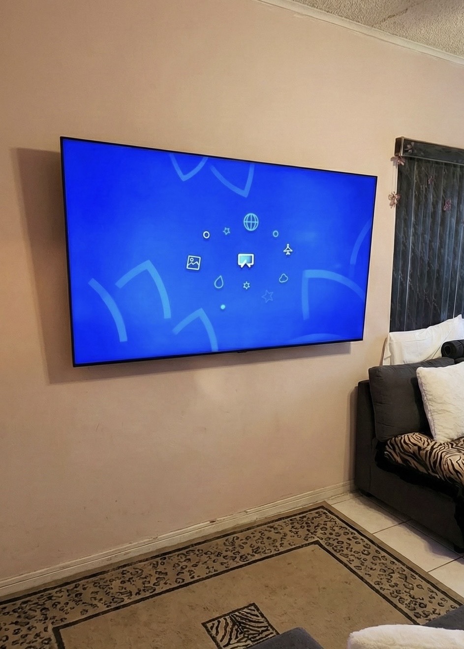 Mounted TV in Homestead FL