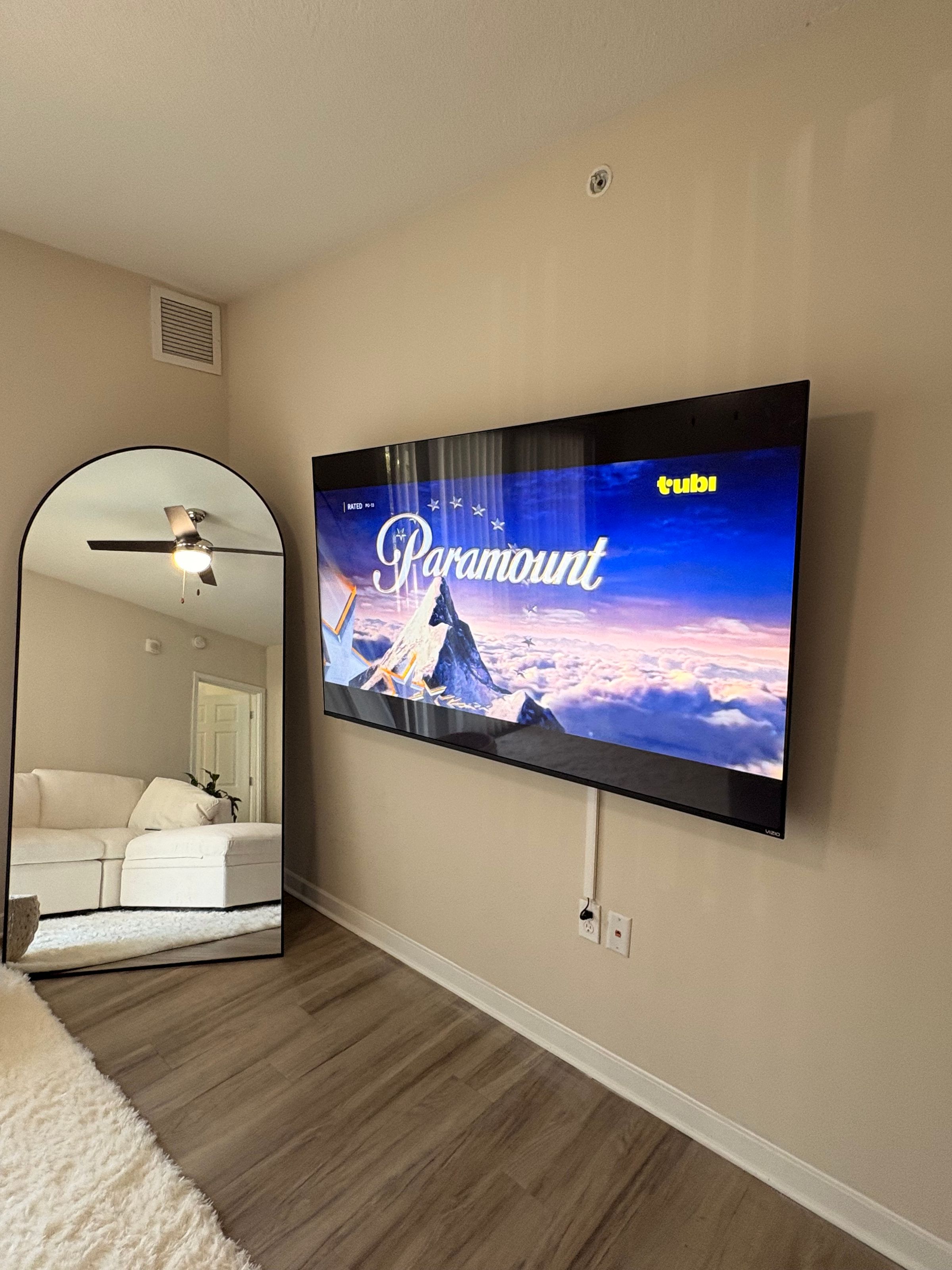 TV Mounting in Pinecrest, FL