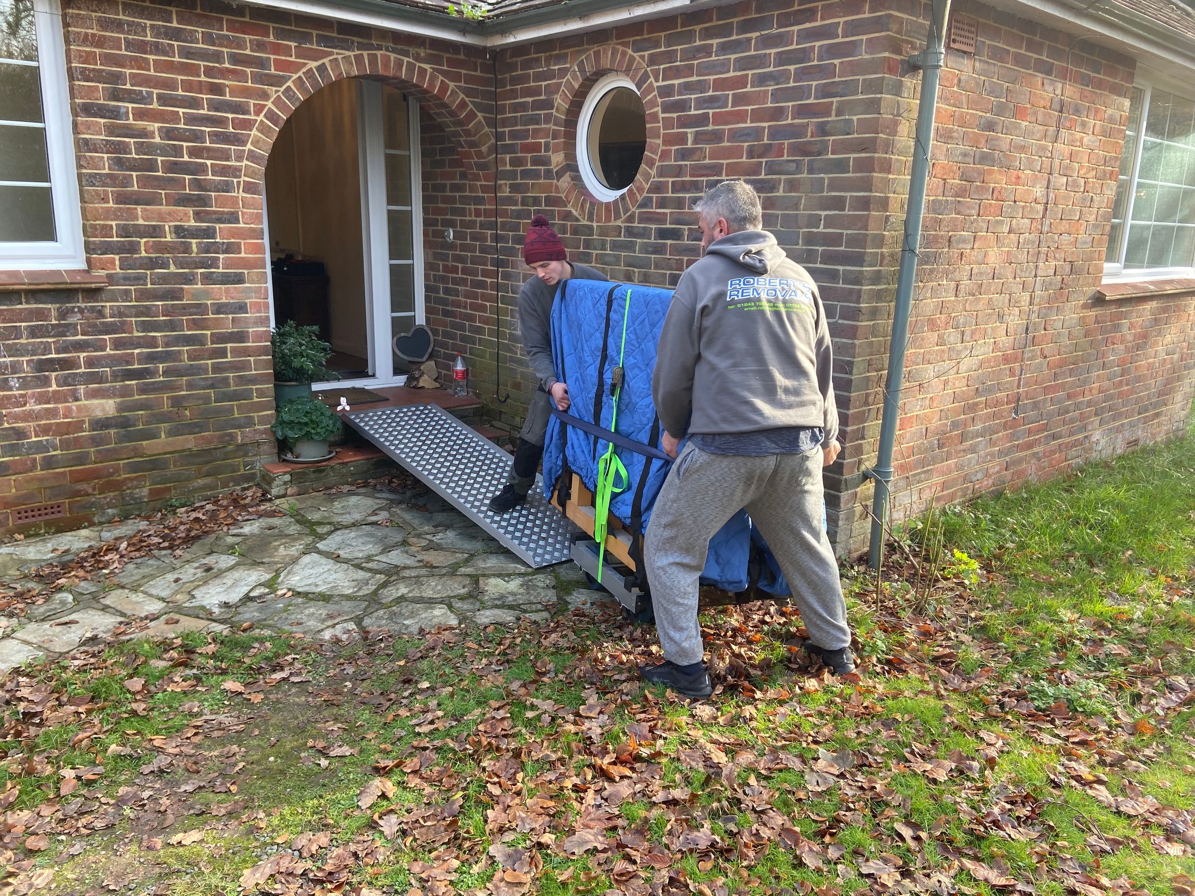 Robert's Removals & Storage's image