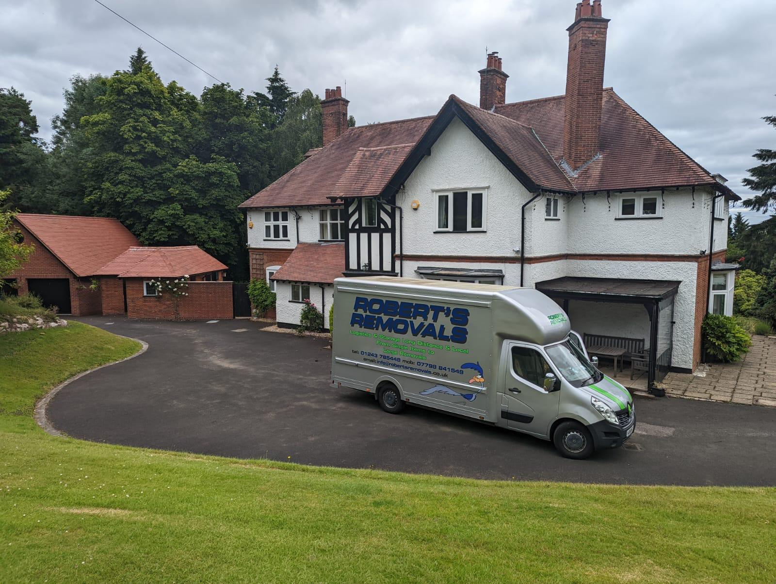 Robert's Removals & Storage's image