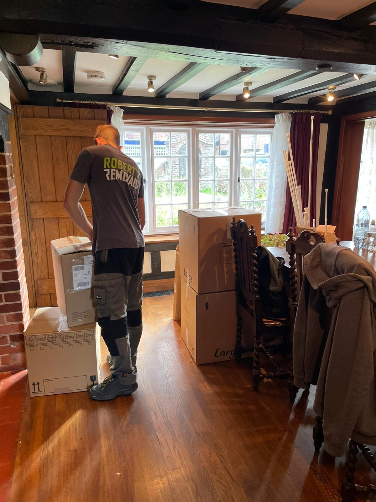 Robert's Removals & Storage's image