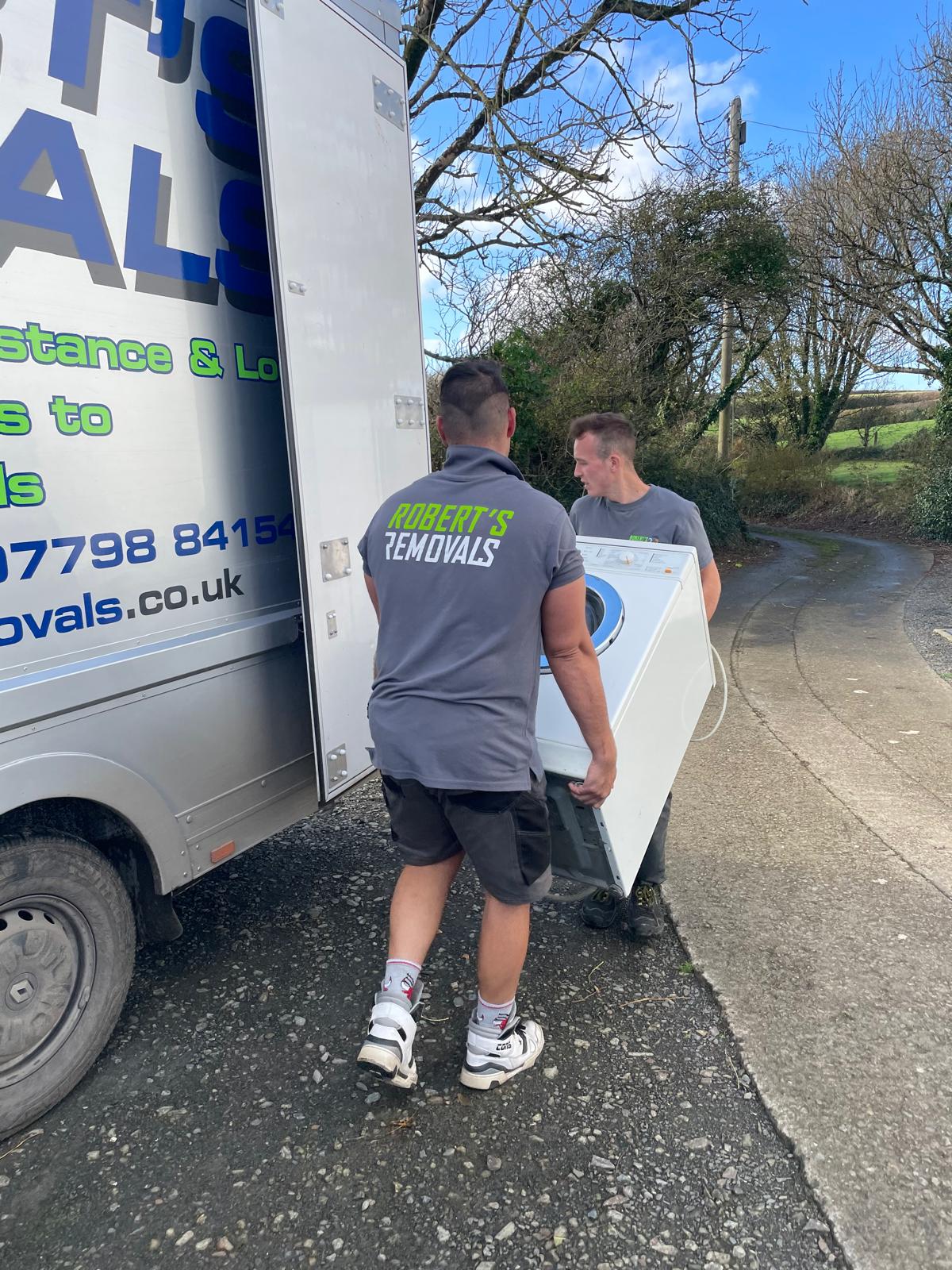 Robert's Removals & Storage's image