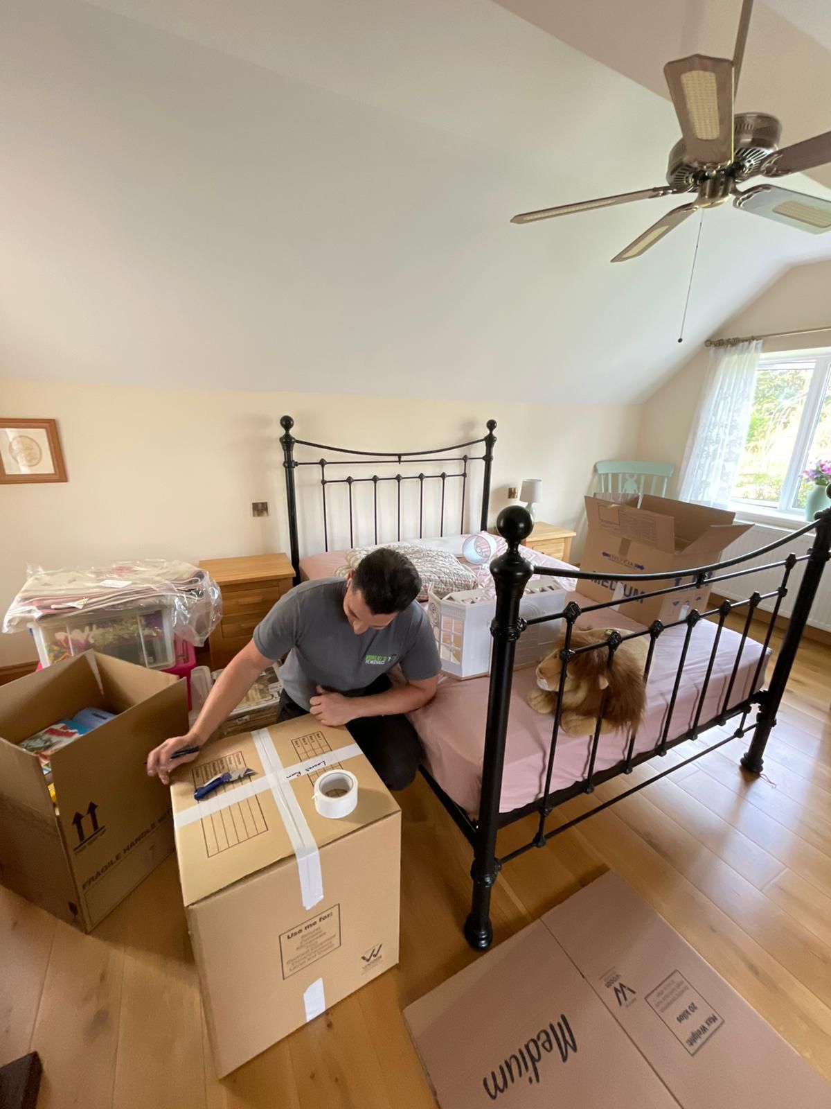 Robert's Removals & Storage's image