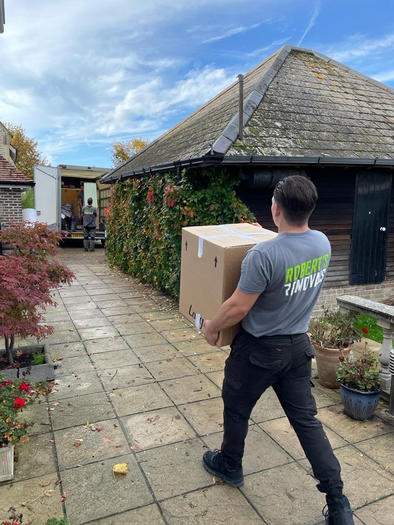 Robert's Removals & Storage's image