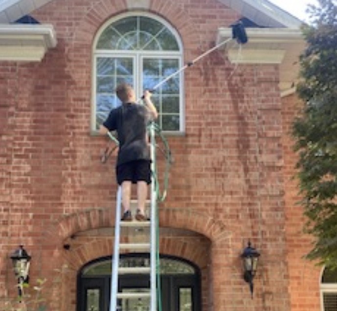 VVS Exterior Cleaning Services's image