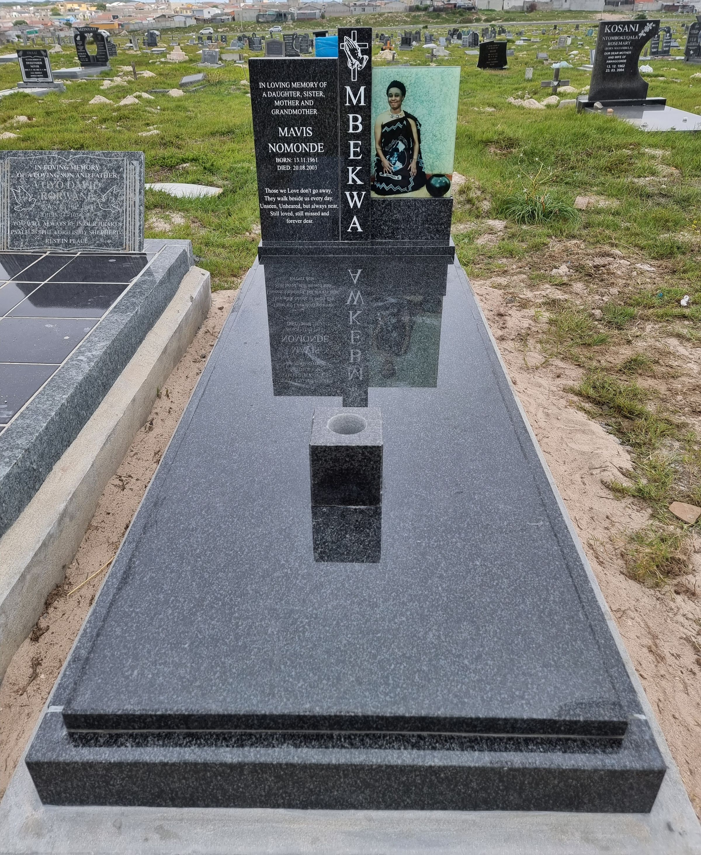 YORKE MEMORIALS's image