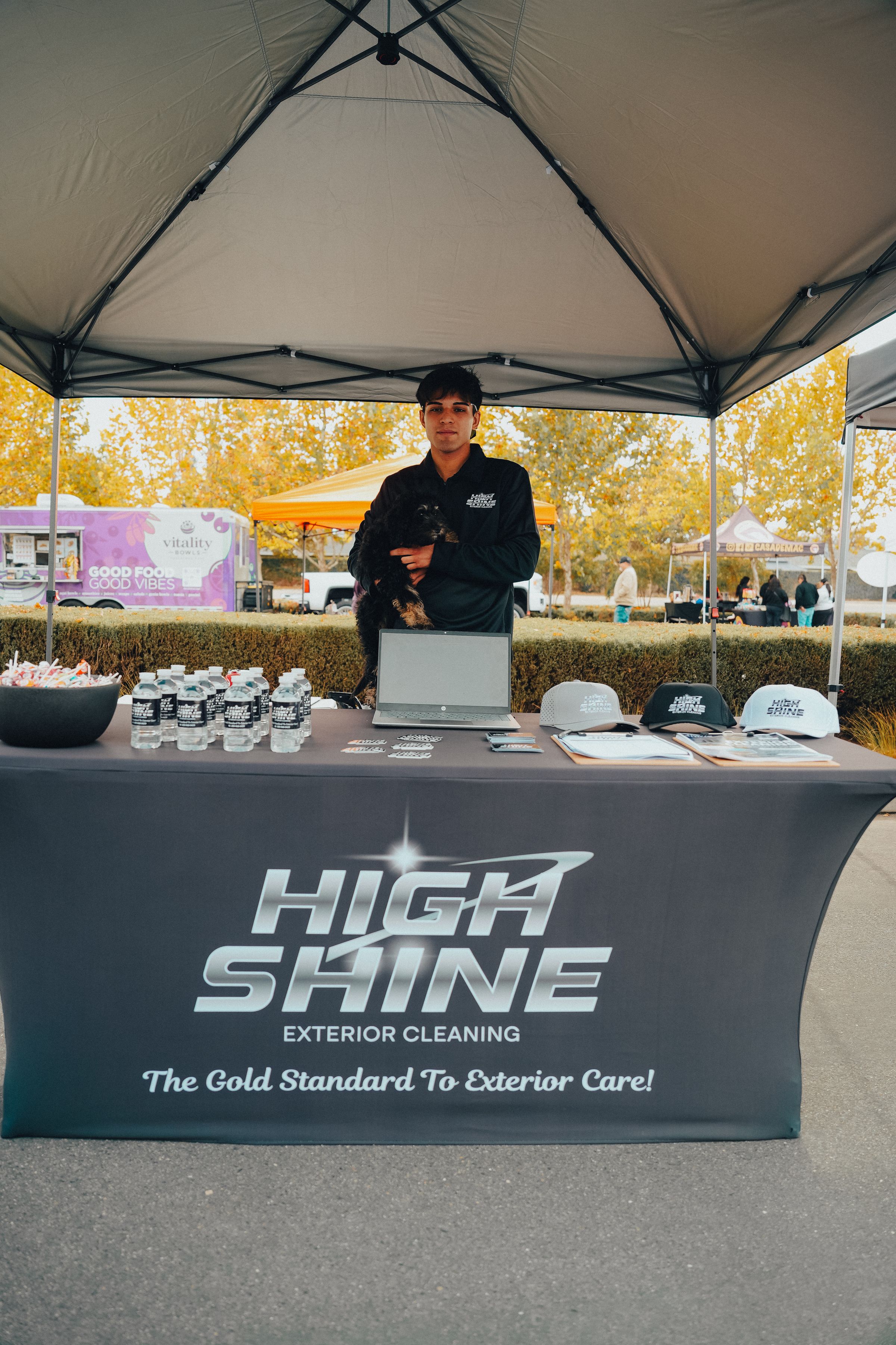 High Shine Exterior Cleaning & Holiday Lights Modesto, CA's image