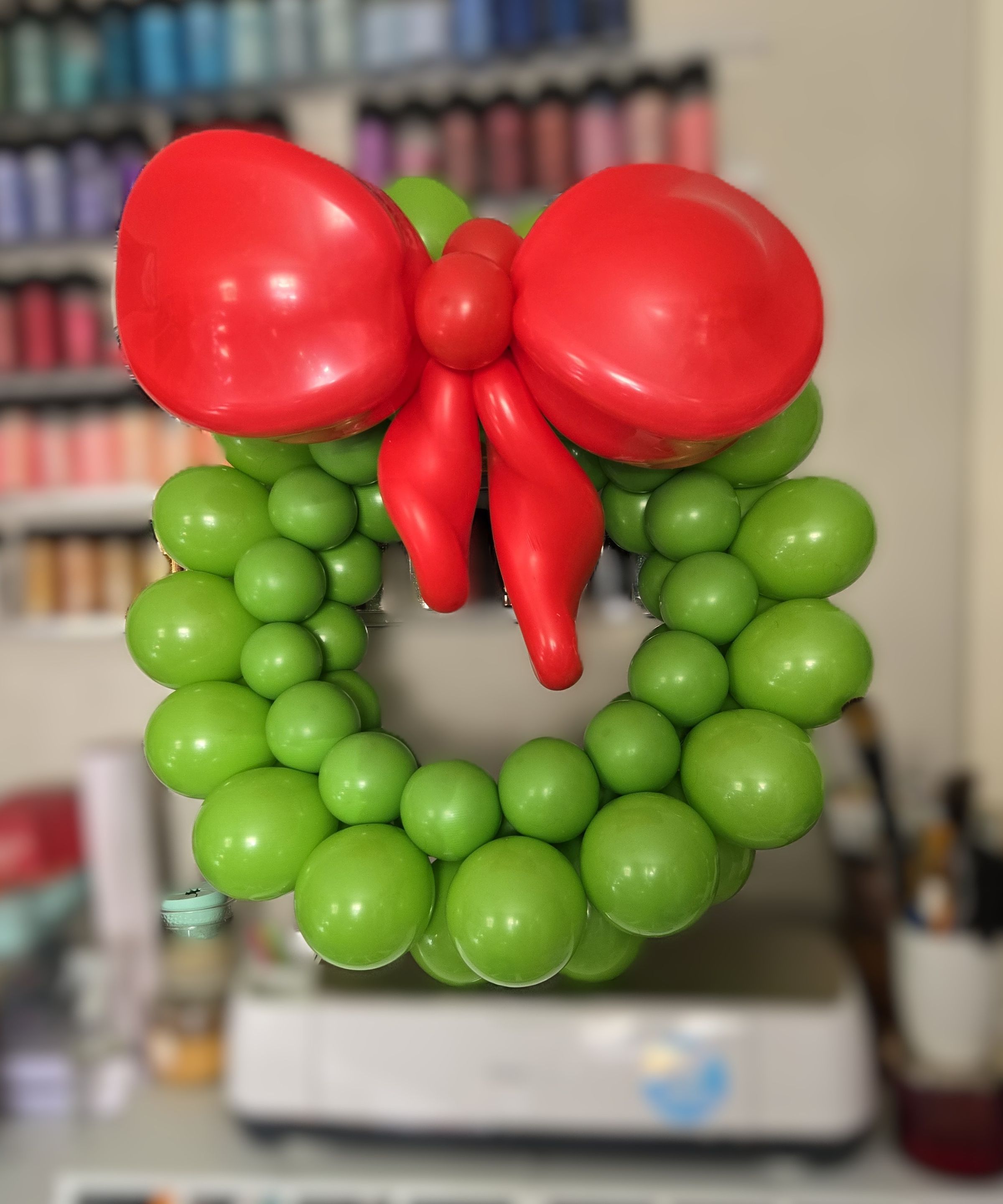 Unique Balloons & Party Decor's image