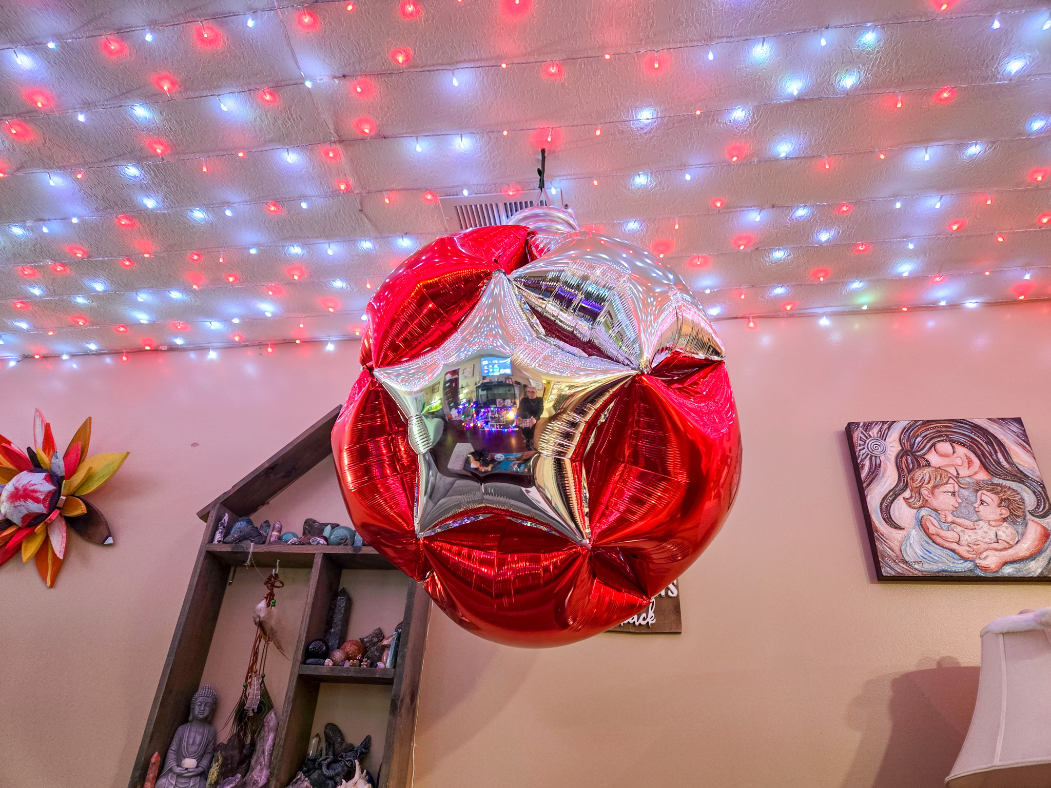 Unique Balloons & Party Decor's image