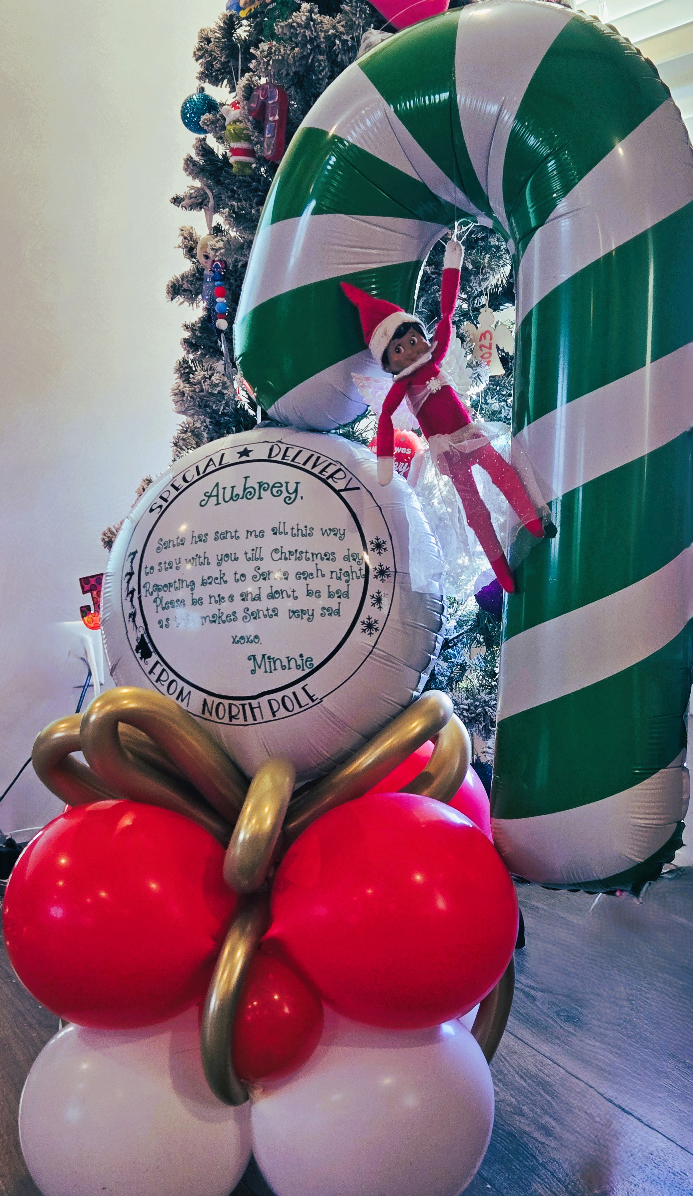 Unique Balloons & Party Decor's image