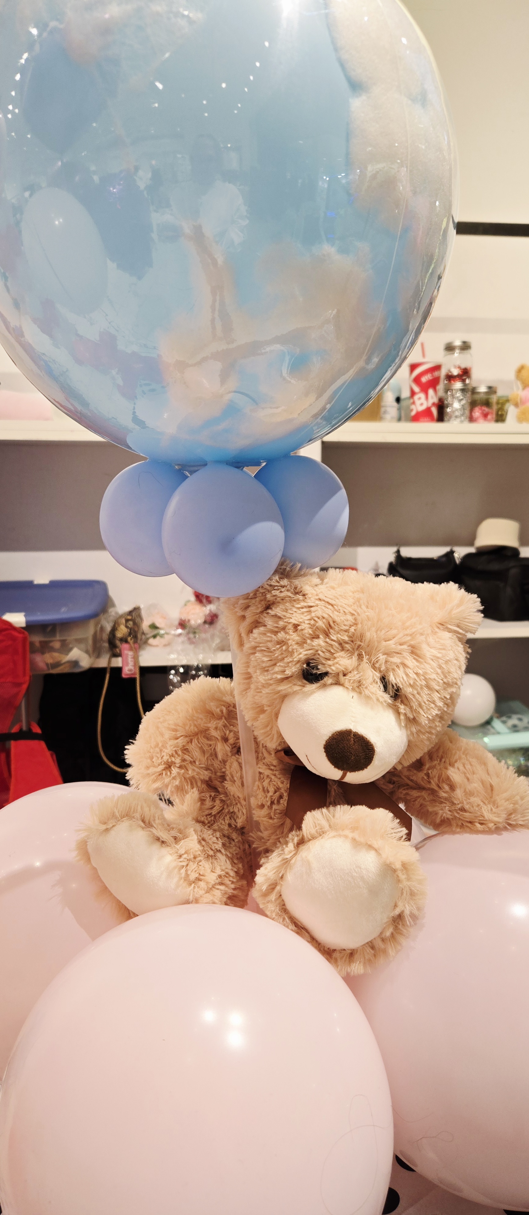 Unique Balloons & Party Decor's image