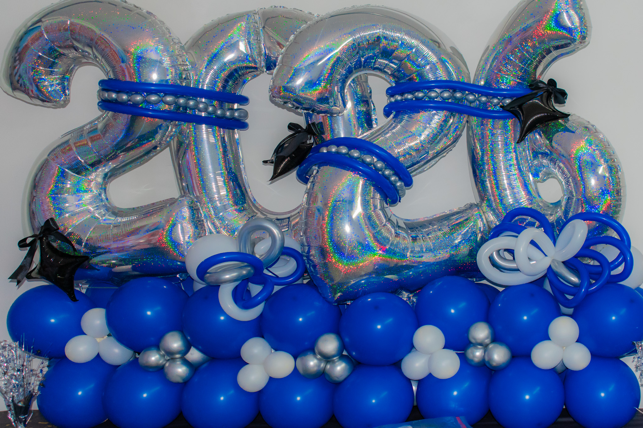 Unique Balloons & Party Decor's image