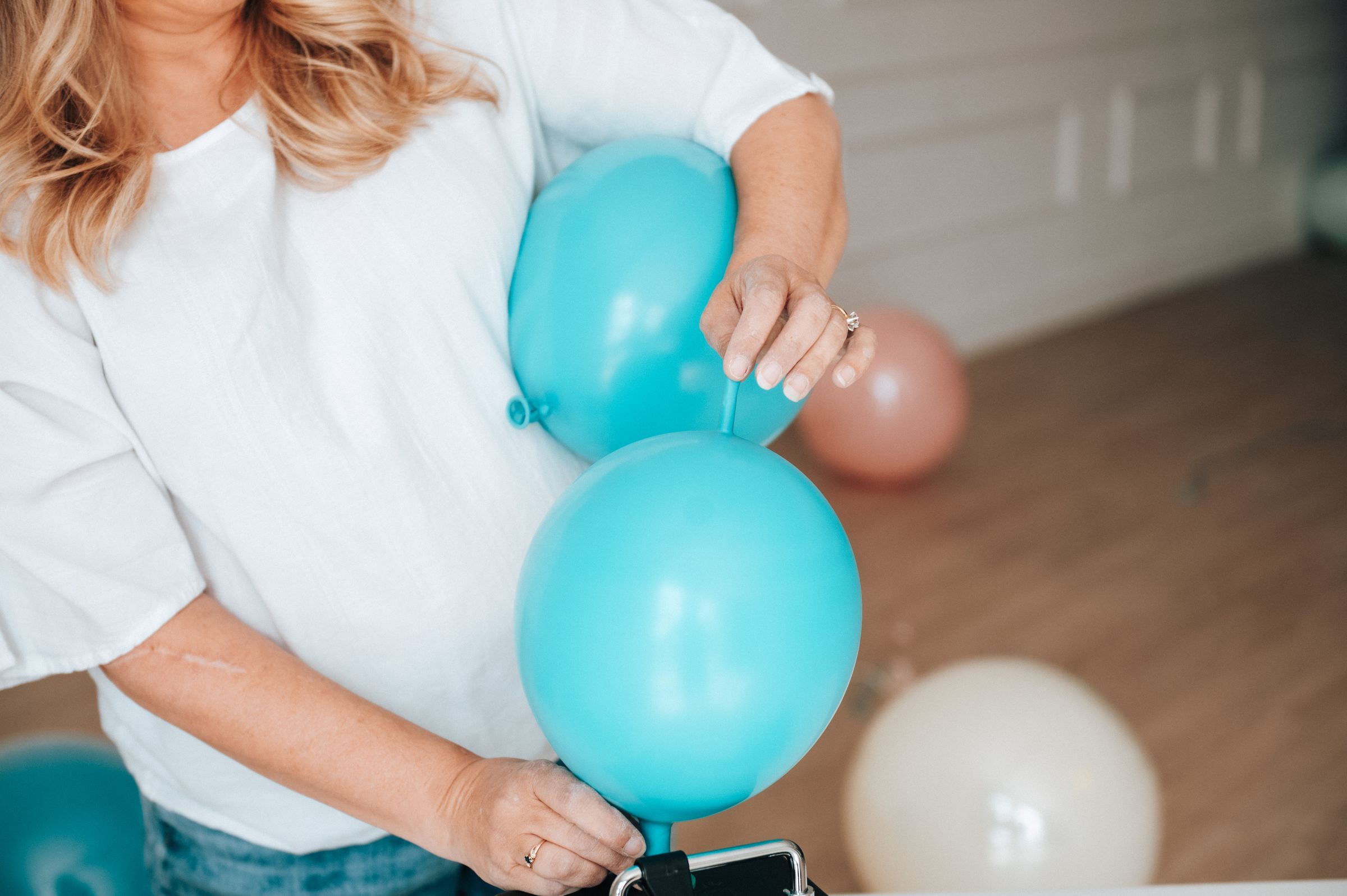 Unique Balloons & Party Decor's image