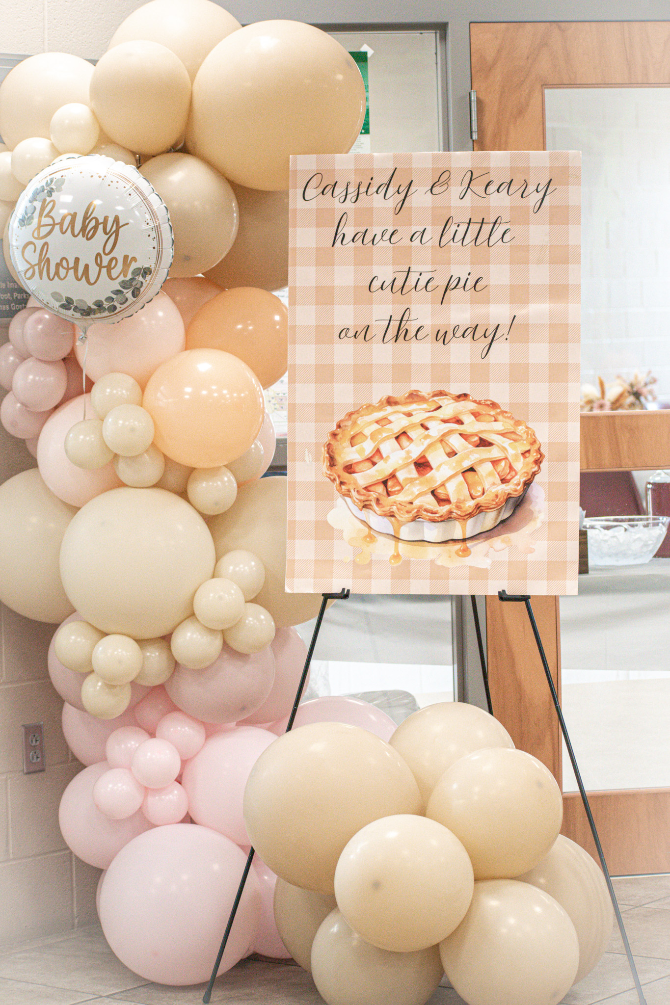 Unique Balloons & Party Decor's image