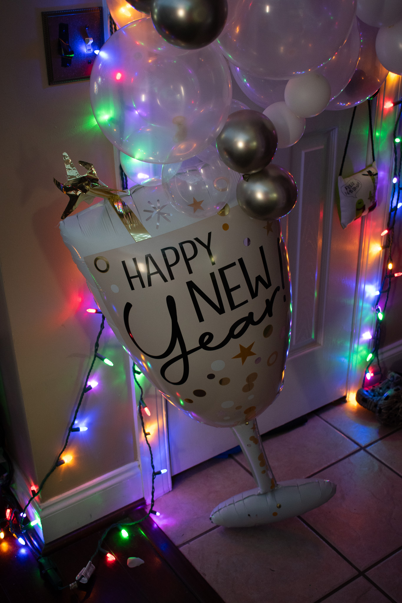 Unique Balloons & Party Decor's image