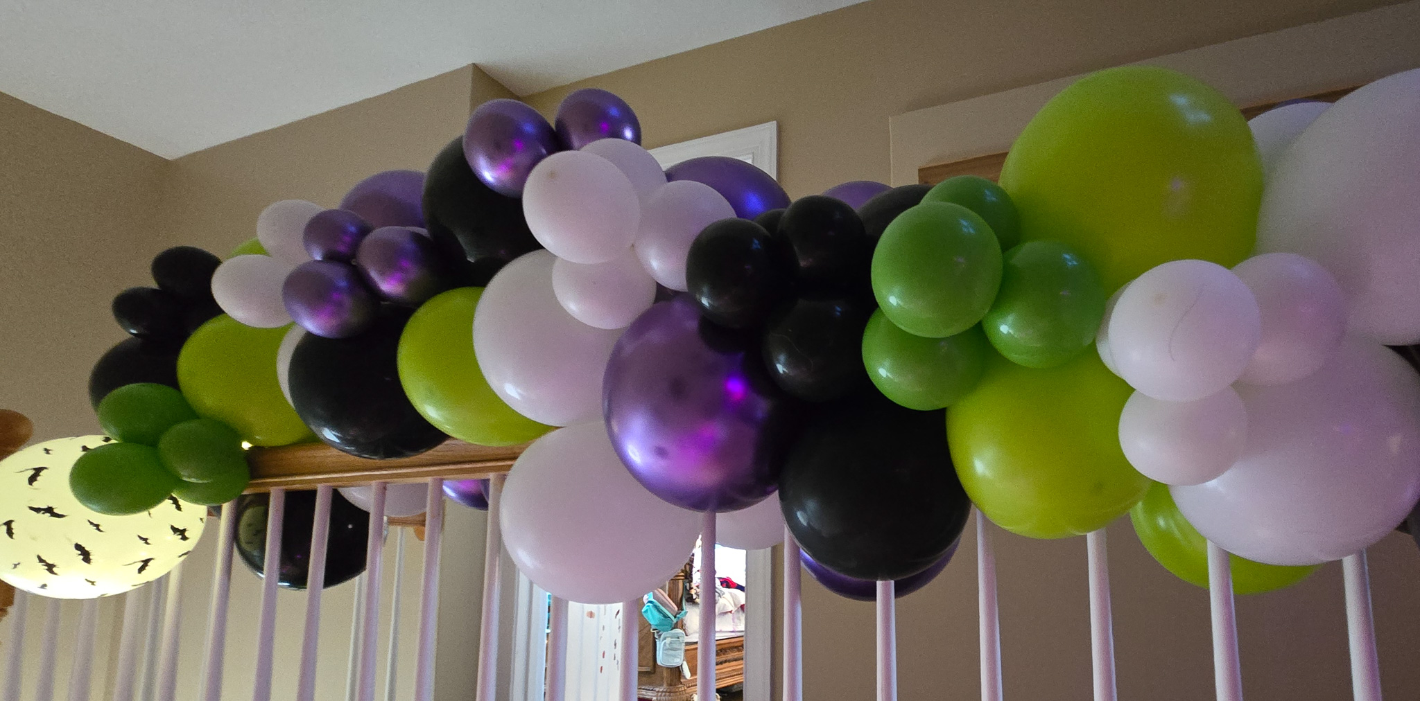 Unique Balloons & Party Decor's image