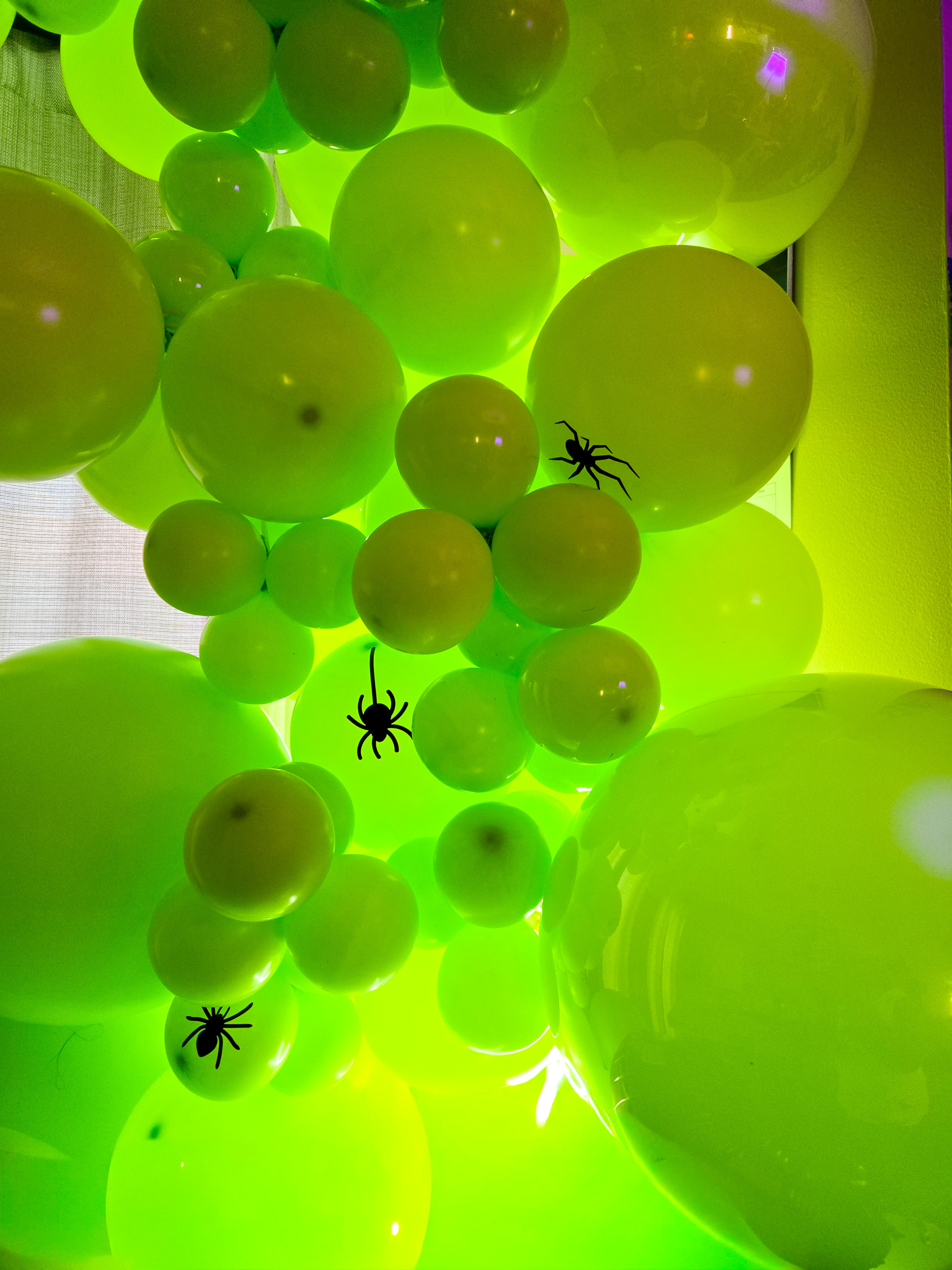 Unique Balloons & Party Decor's image