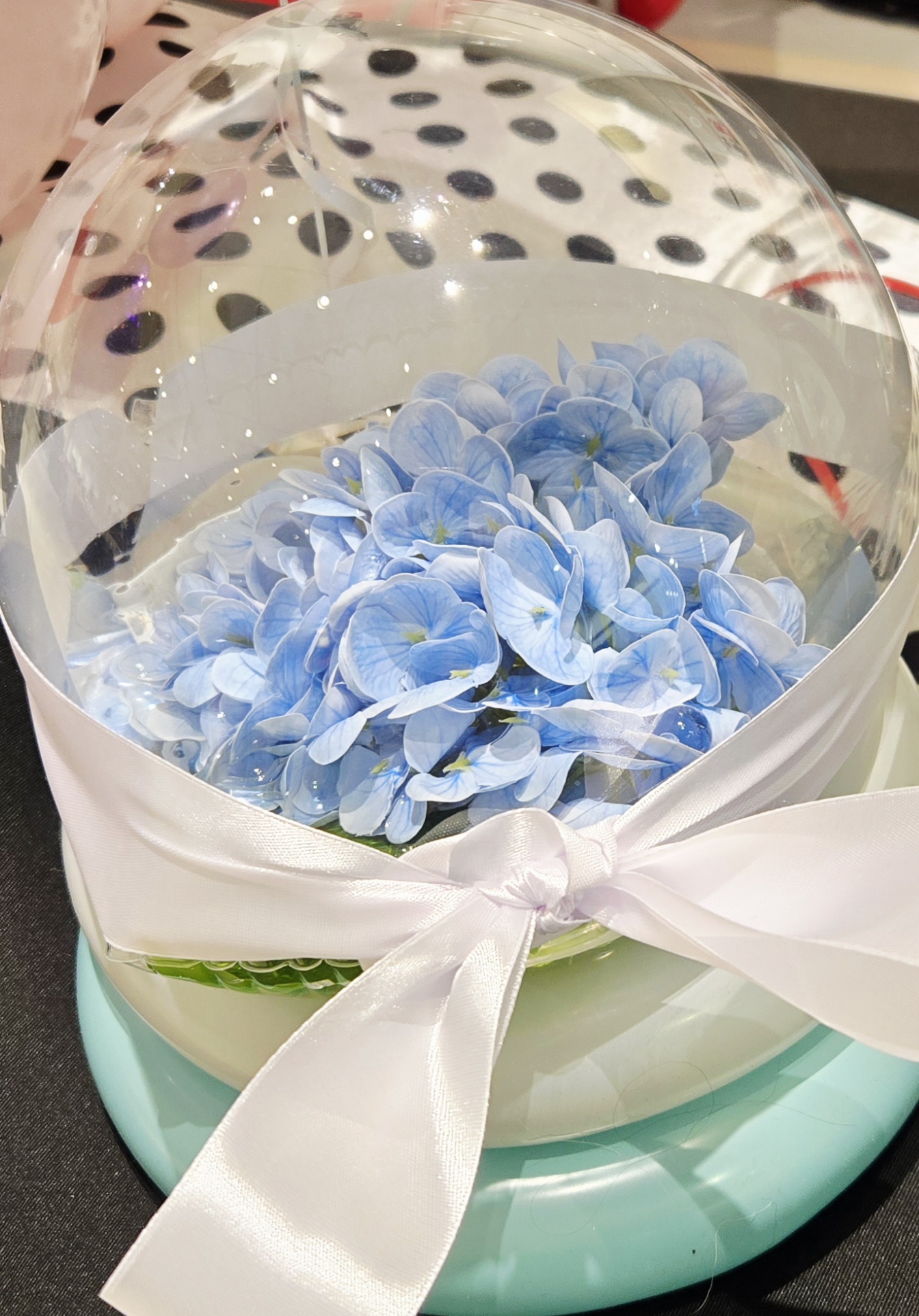 Unique Balloons & Party Decor's image