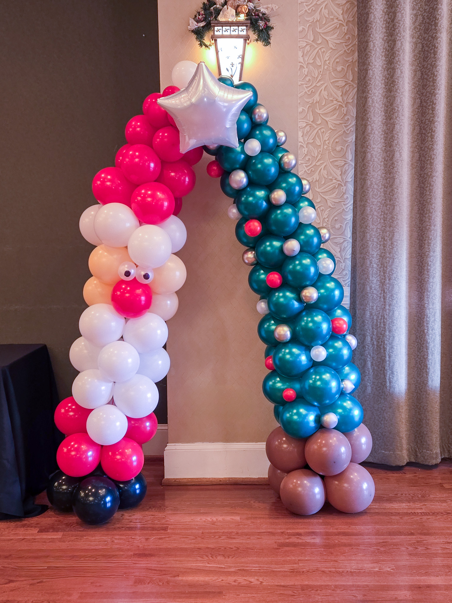 Unique Balloons & Party Decor's image