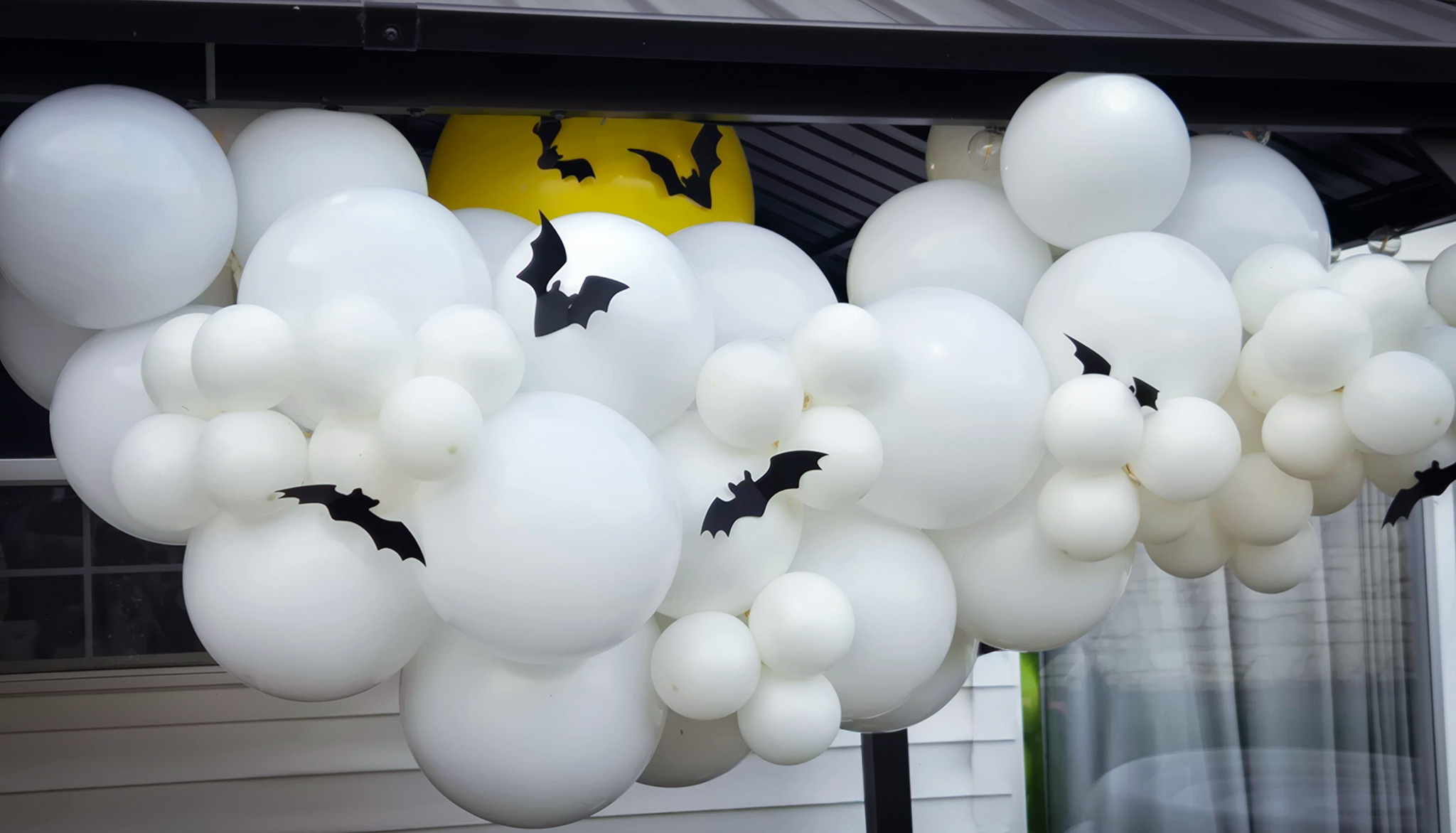 Unique Balloons & Party Decor's image