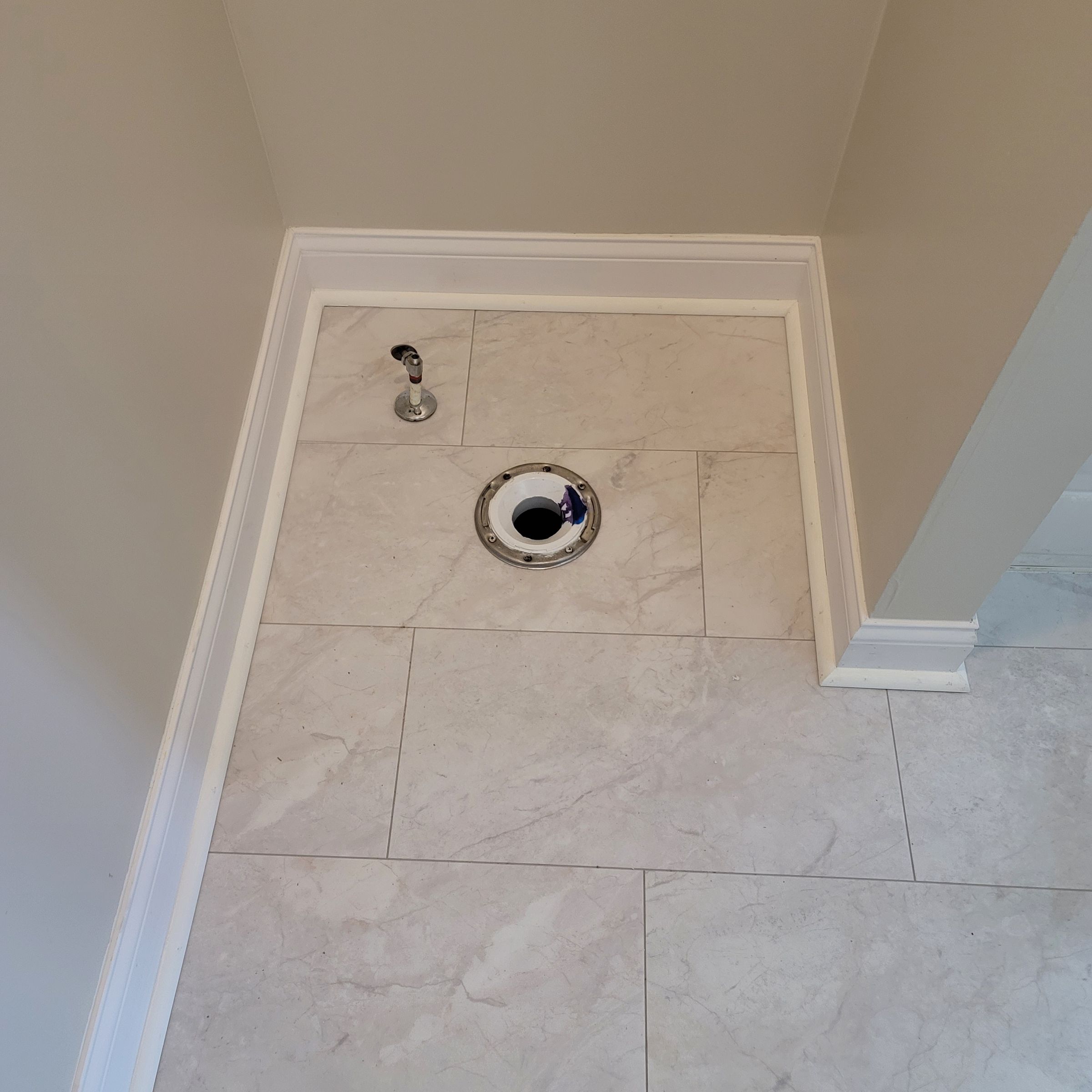 Hero by day Handyman services's image