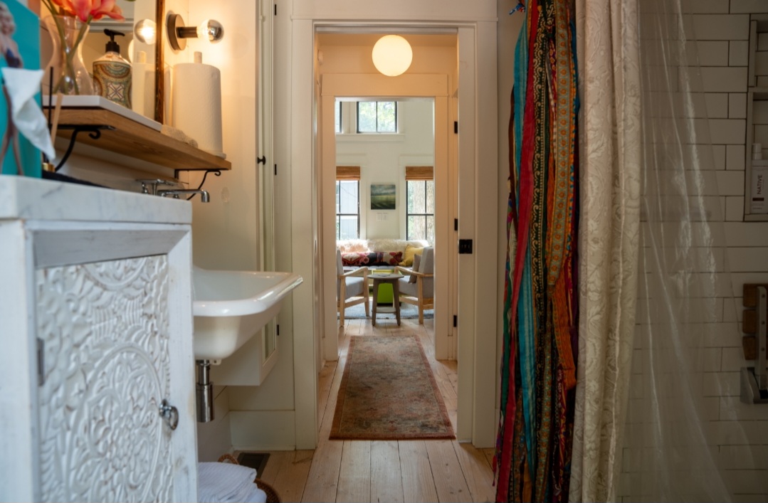 Bright Knights Property's image