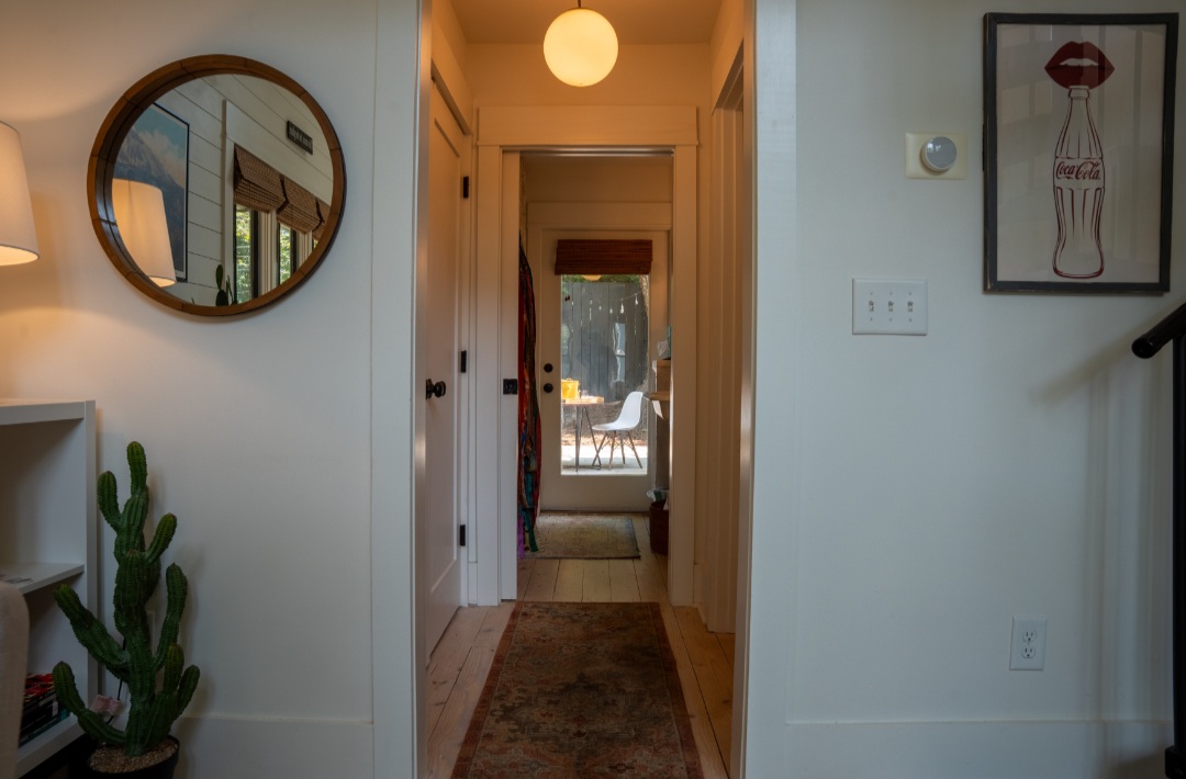 Bright Knights Property's image