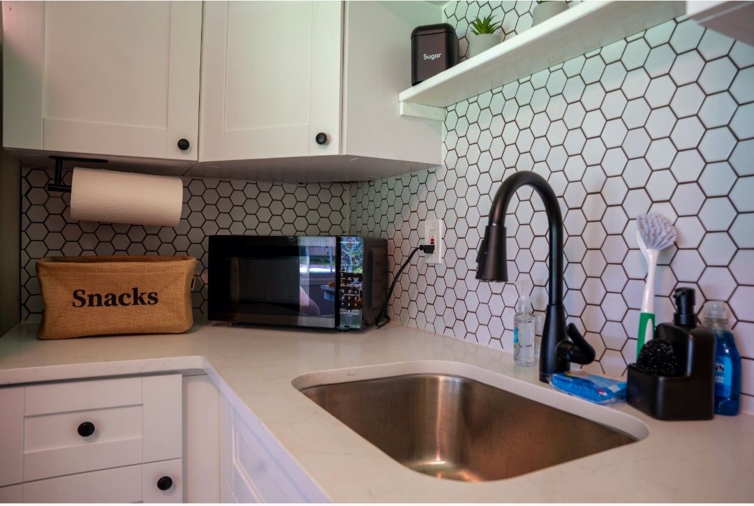 Bright Knights Property's image