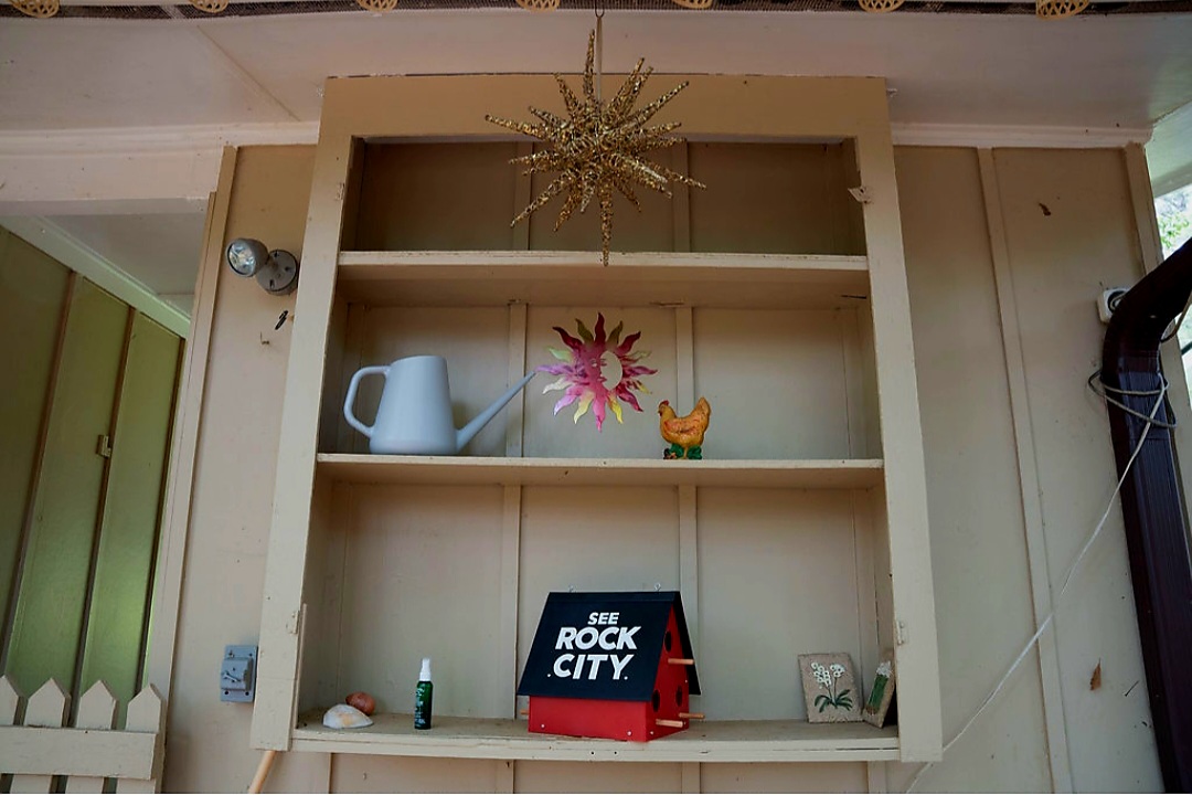 Bright Knights Property's image