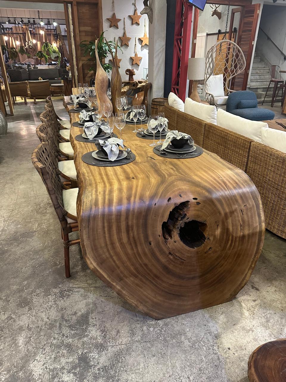 Waterfall table at it's finest 