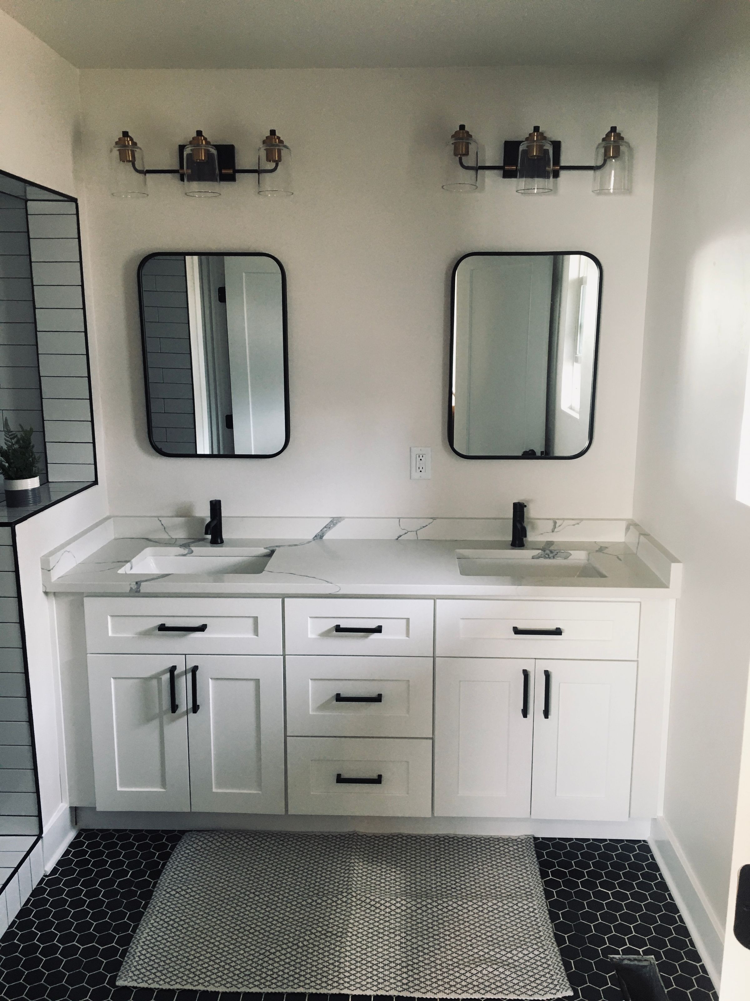 BMH Contracting LLC's image