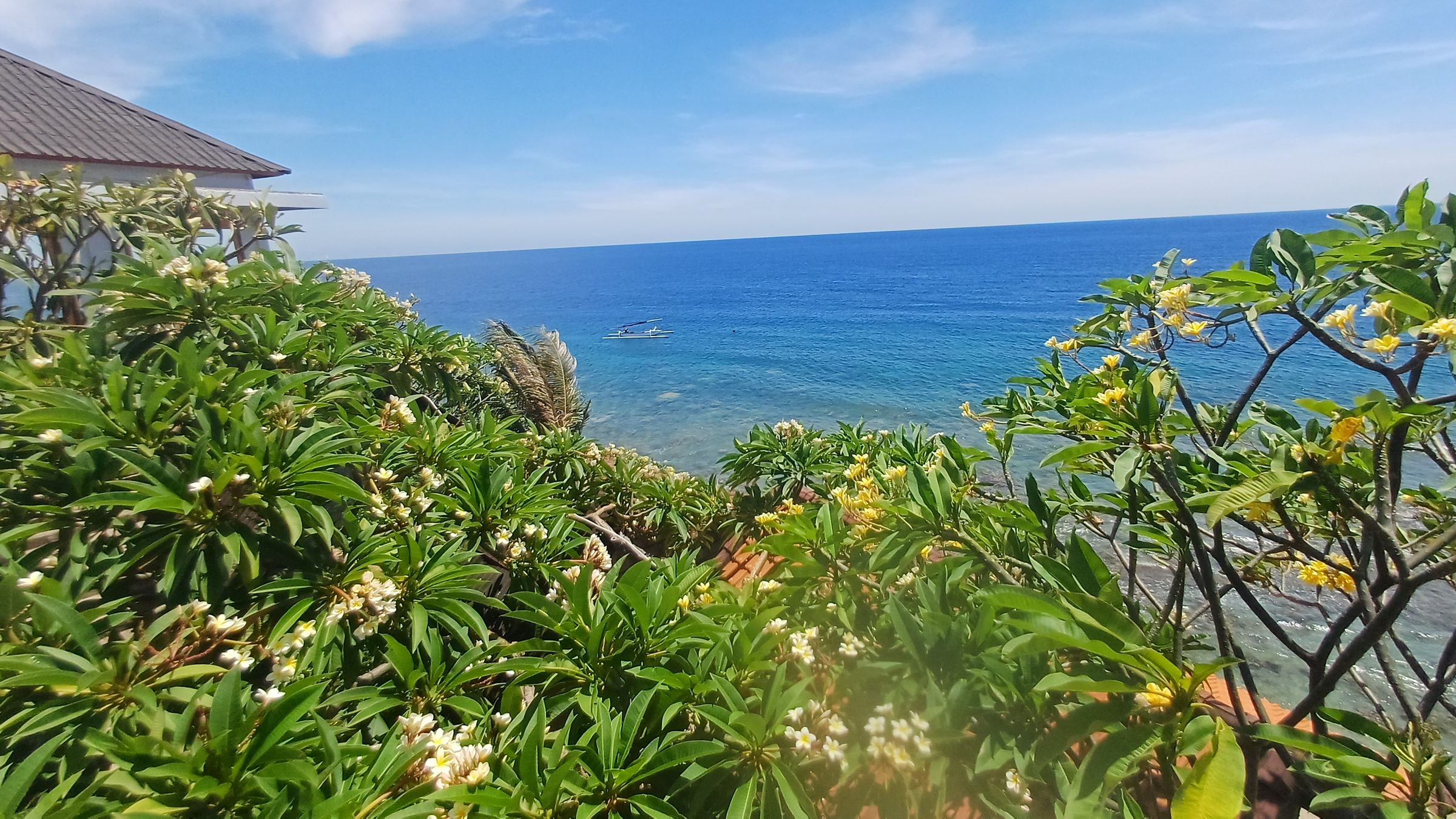 Coastal views between Amed & Seraya