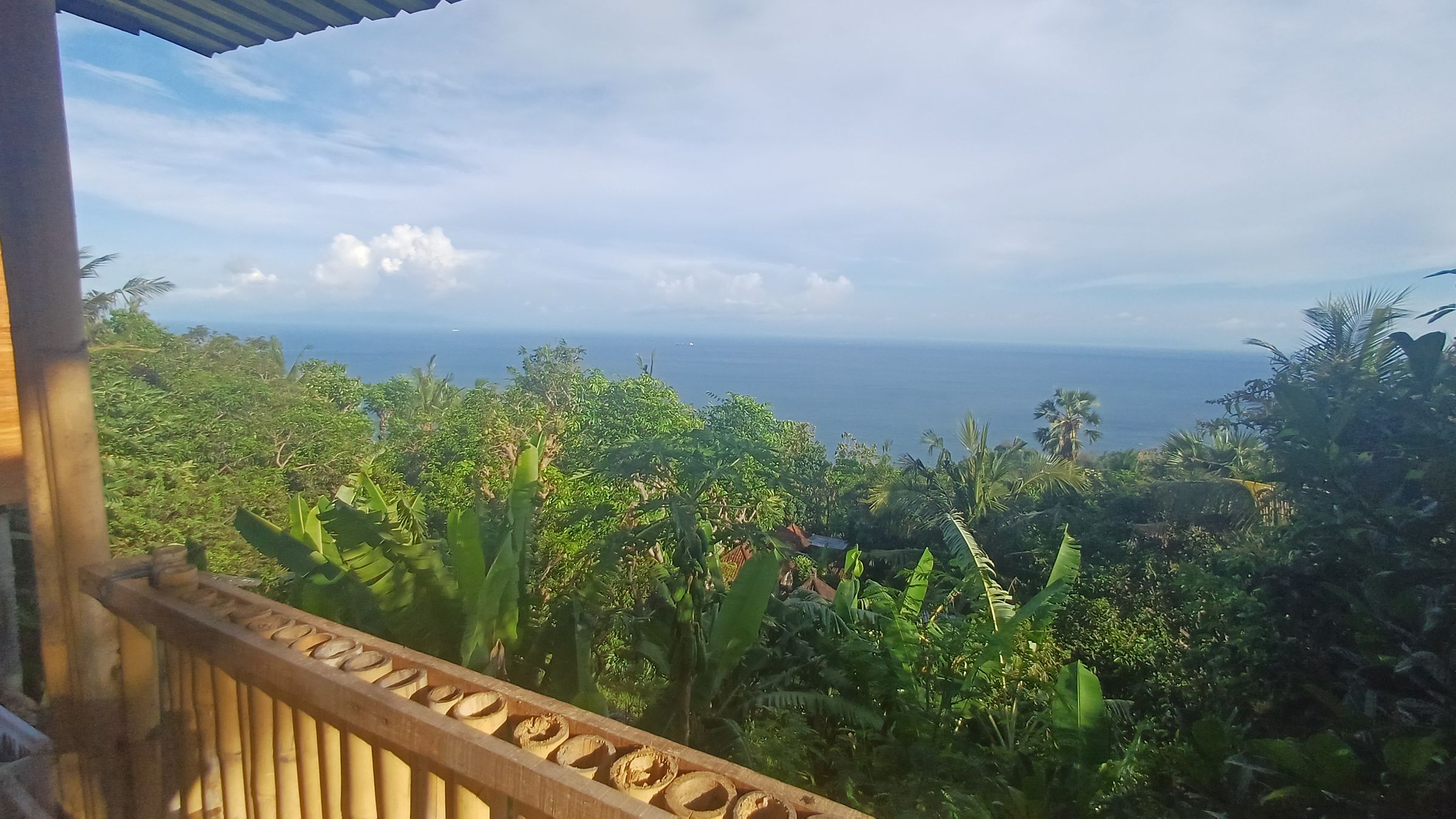 Coastal views Seraya Village