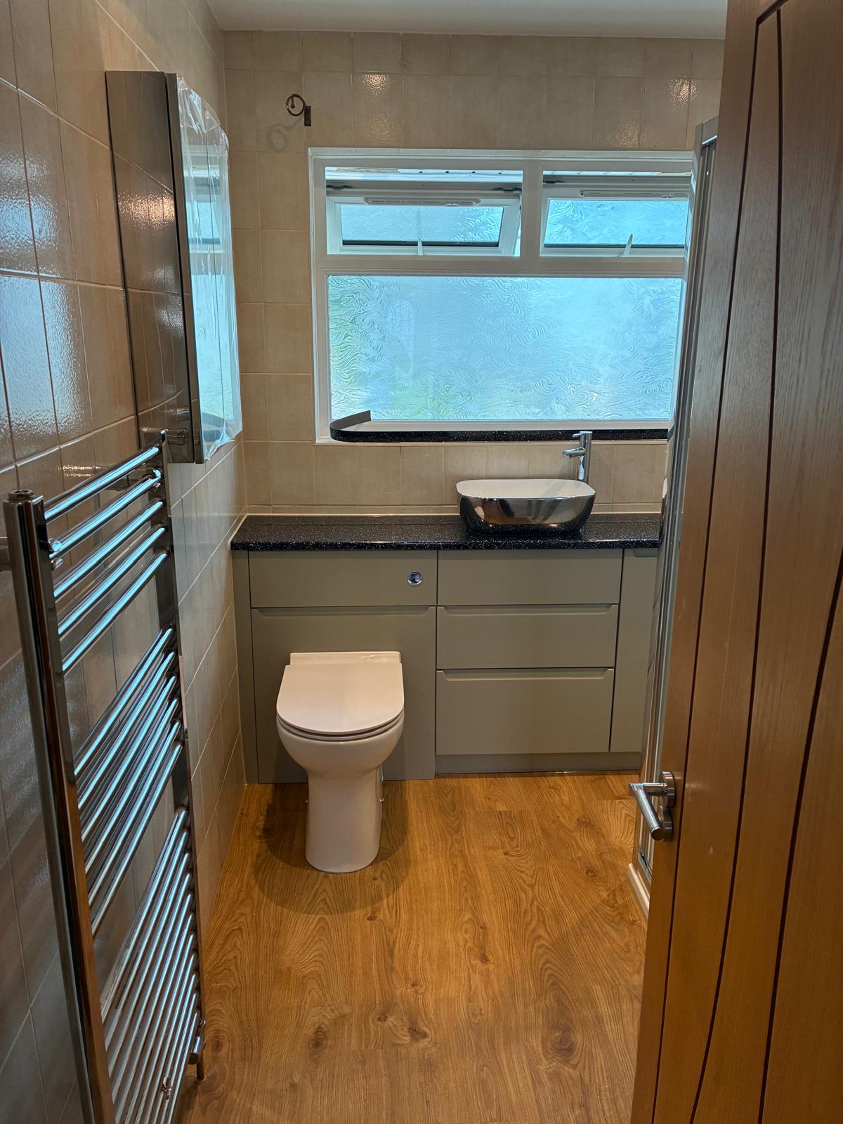 LH Plumbing and Heating's image