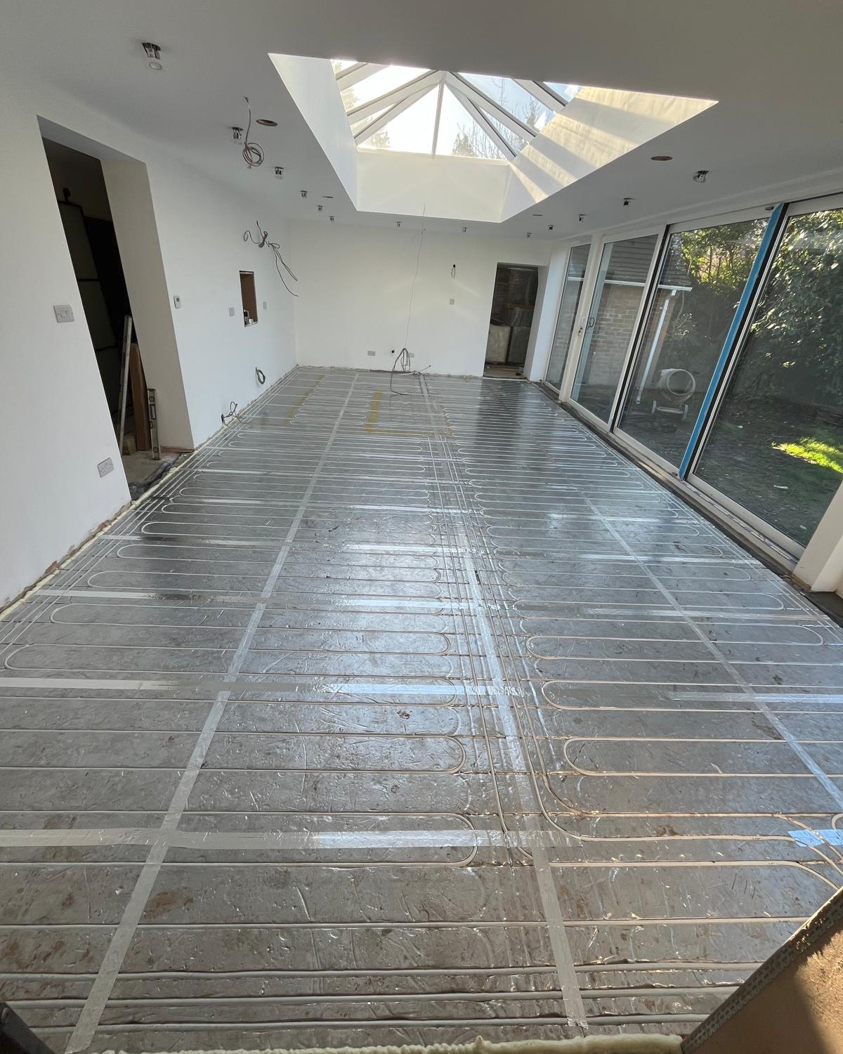 LH Plumbing and Heating's image