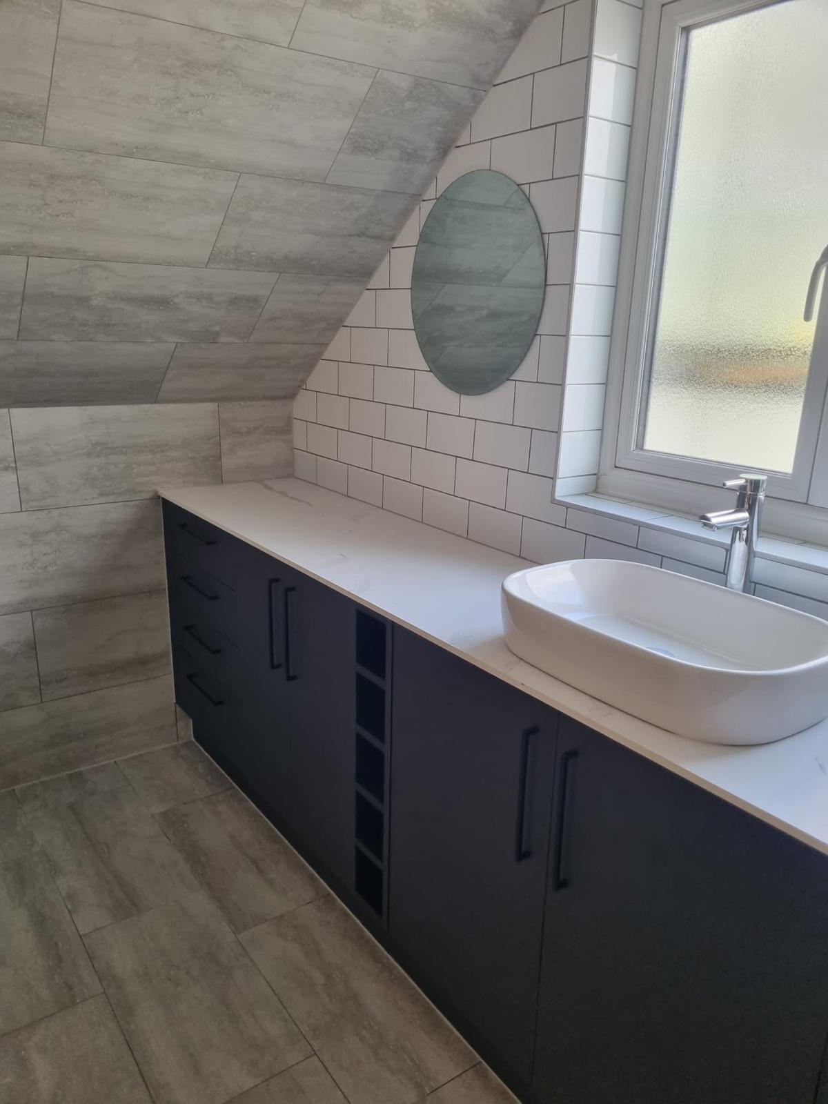 LH Plumbing and Heating's image