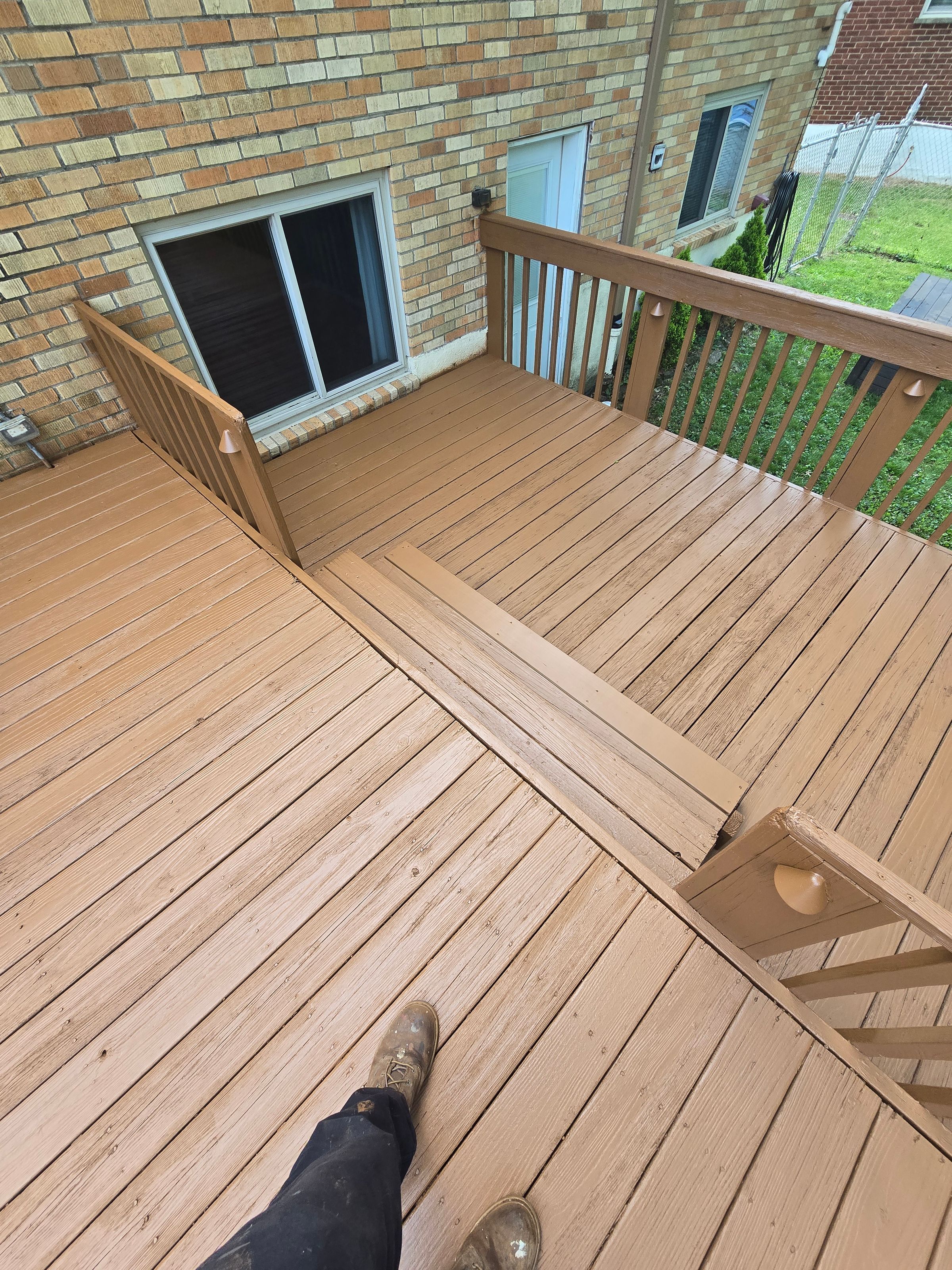 Pressure wash & Paint