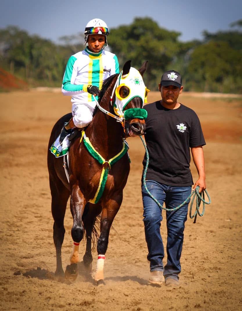 📸🍀ALONSO LABORO EN 🍀📍