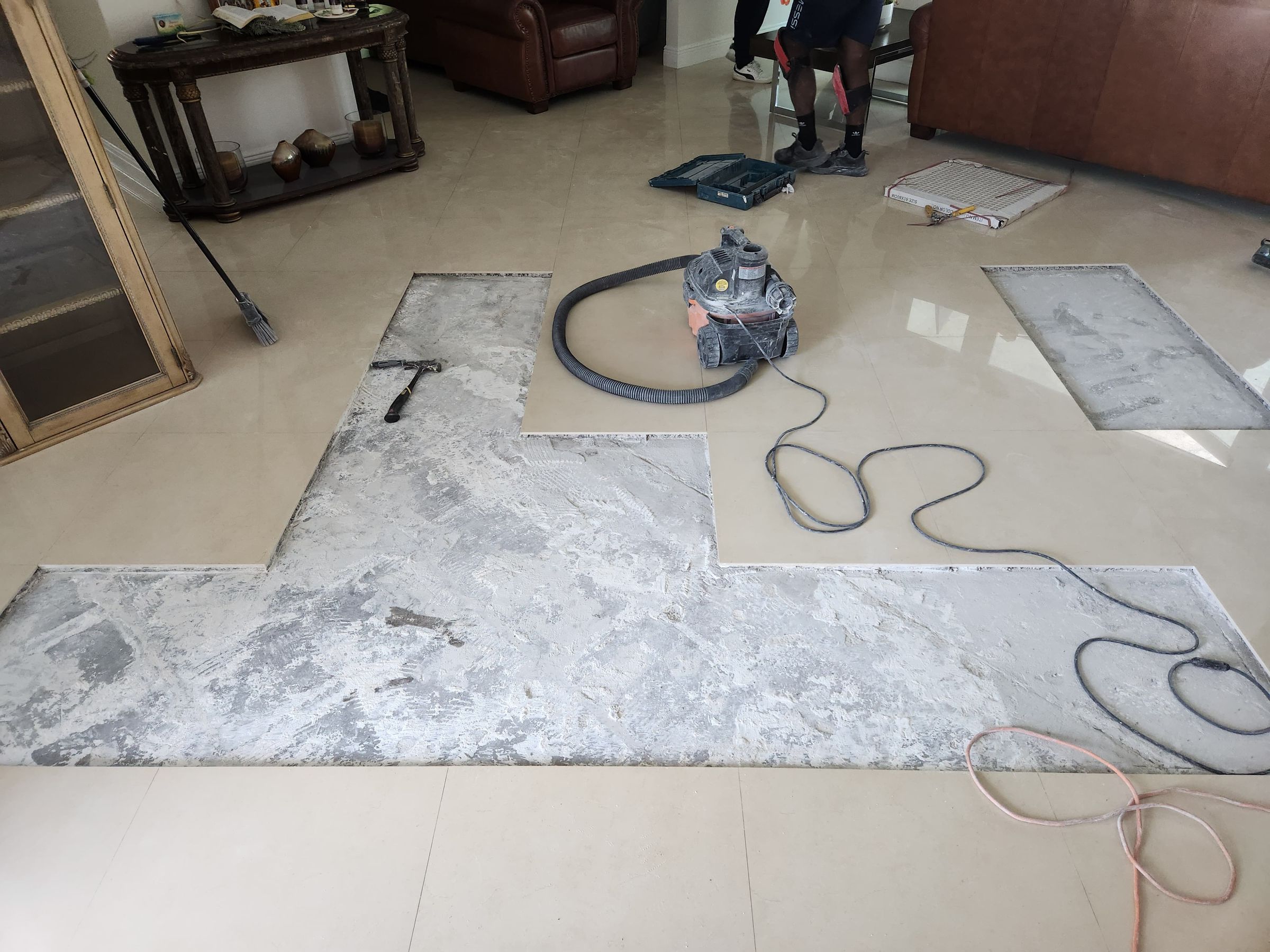 Tile remove