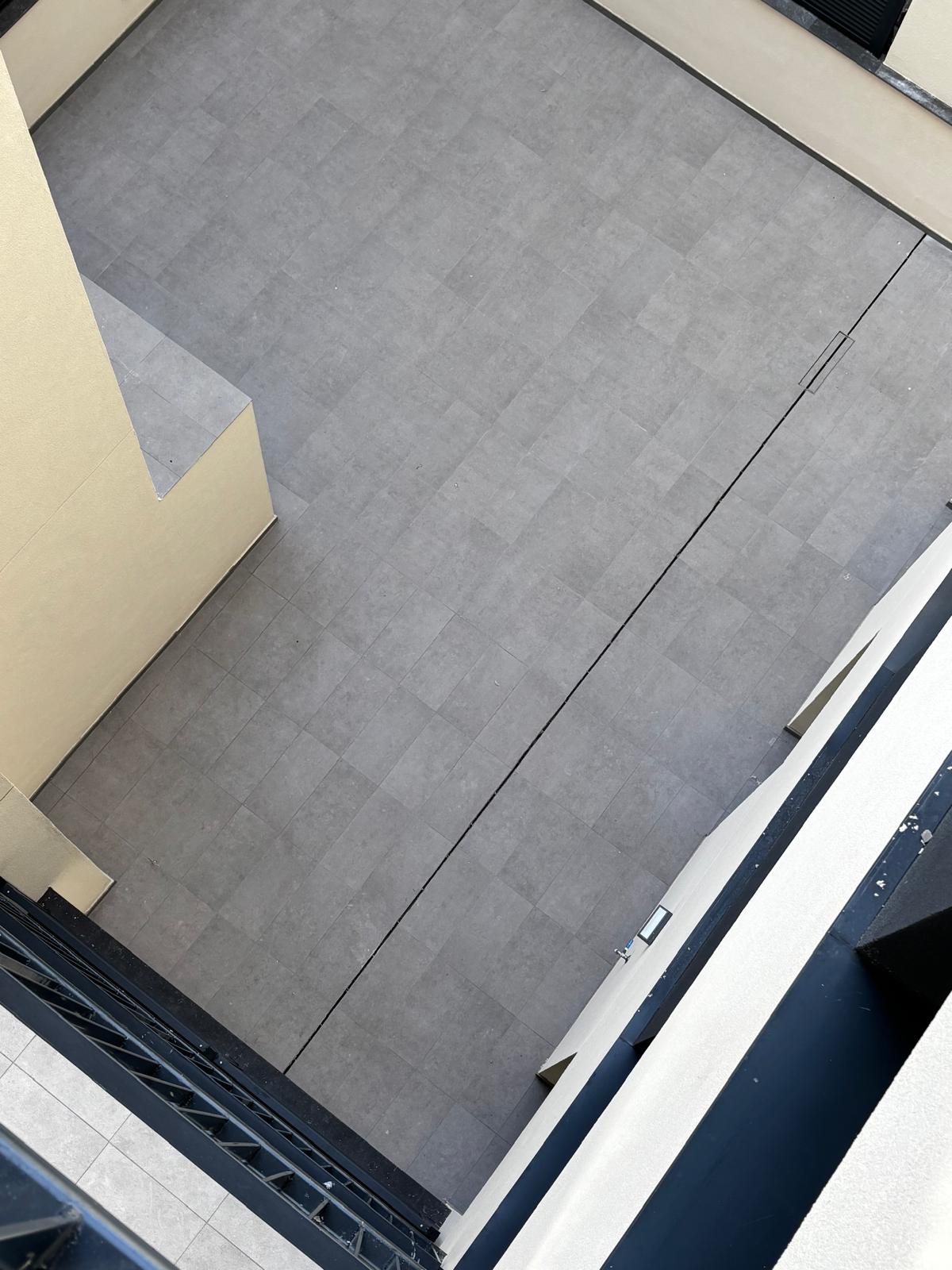 CPB – Acabados de Obra: Pavimentos, Alicatados y Pulidos.'s image