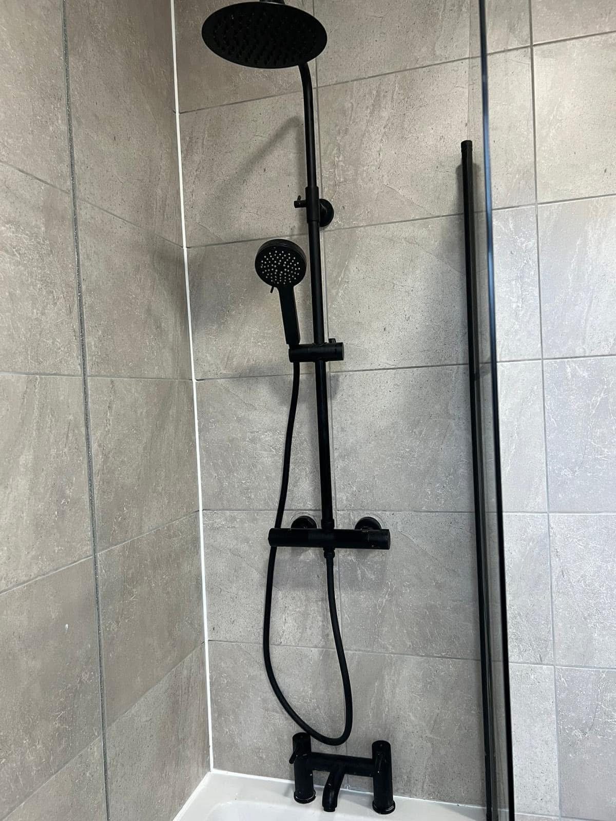 HJ Tiling&Plastering services's image