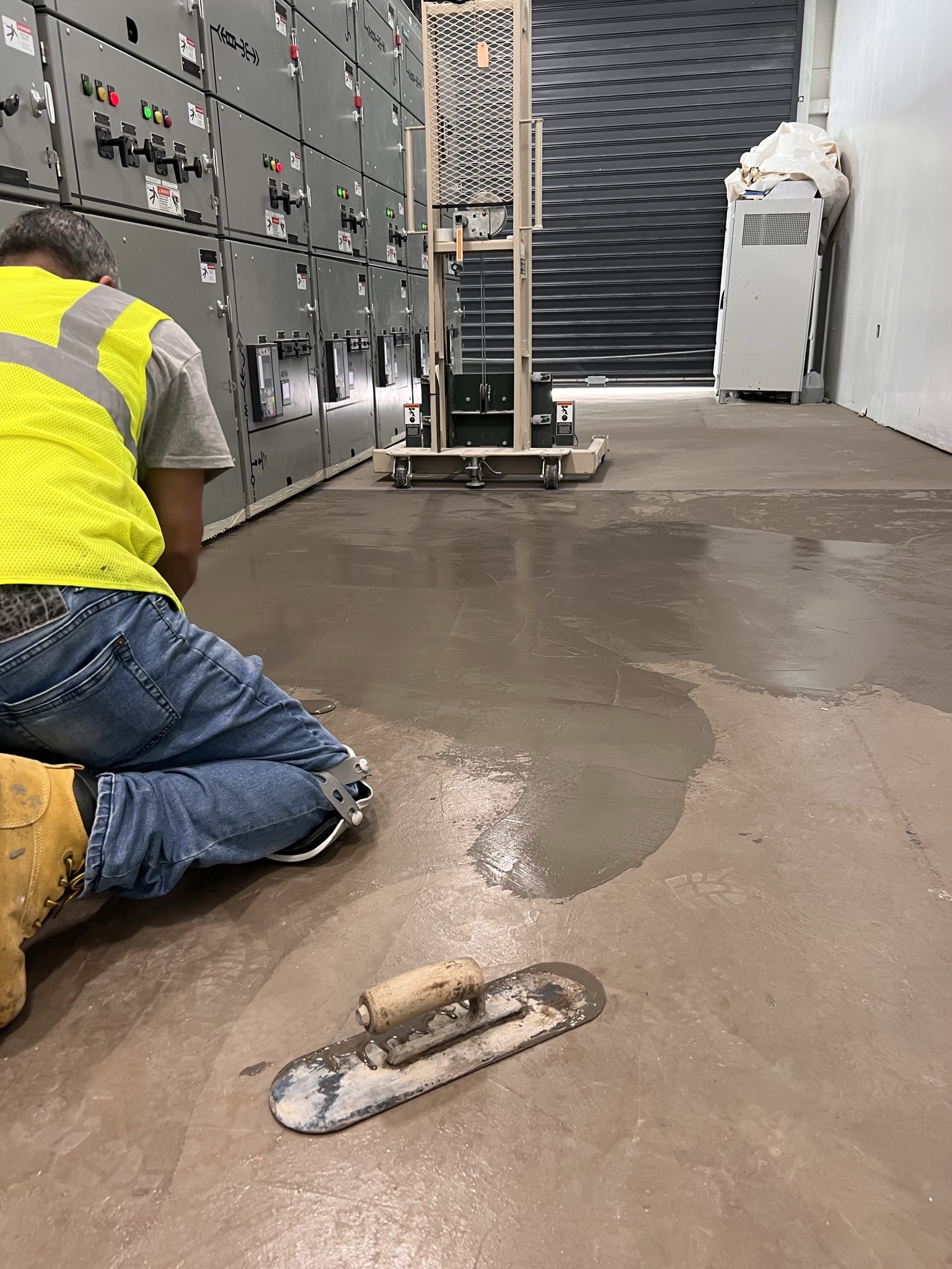 CFR - Comercial & Industrial Floor Solutions 's image