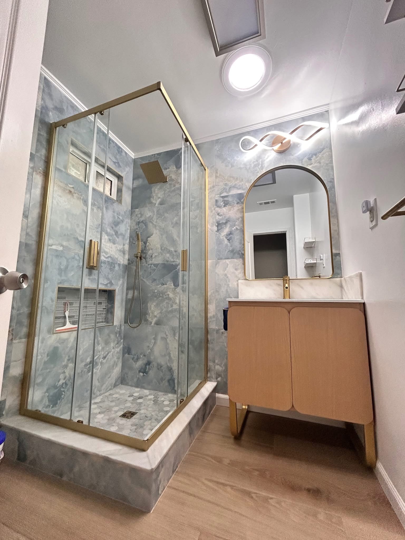 JB’s Tile Renovations's image