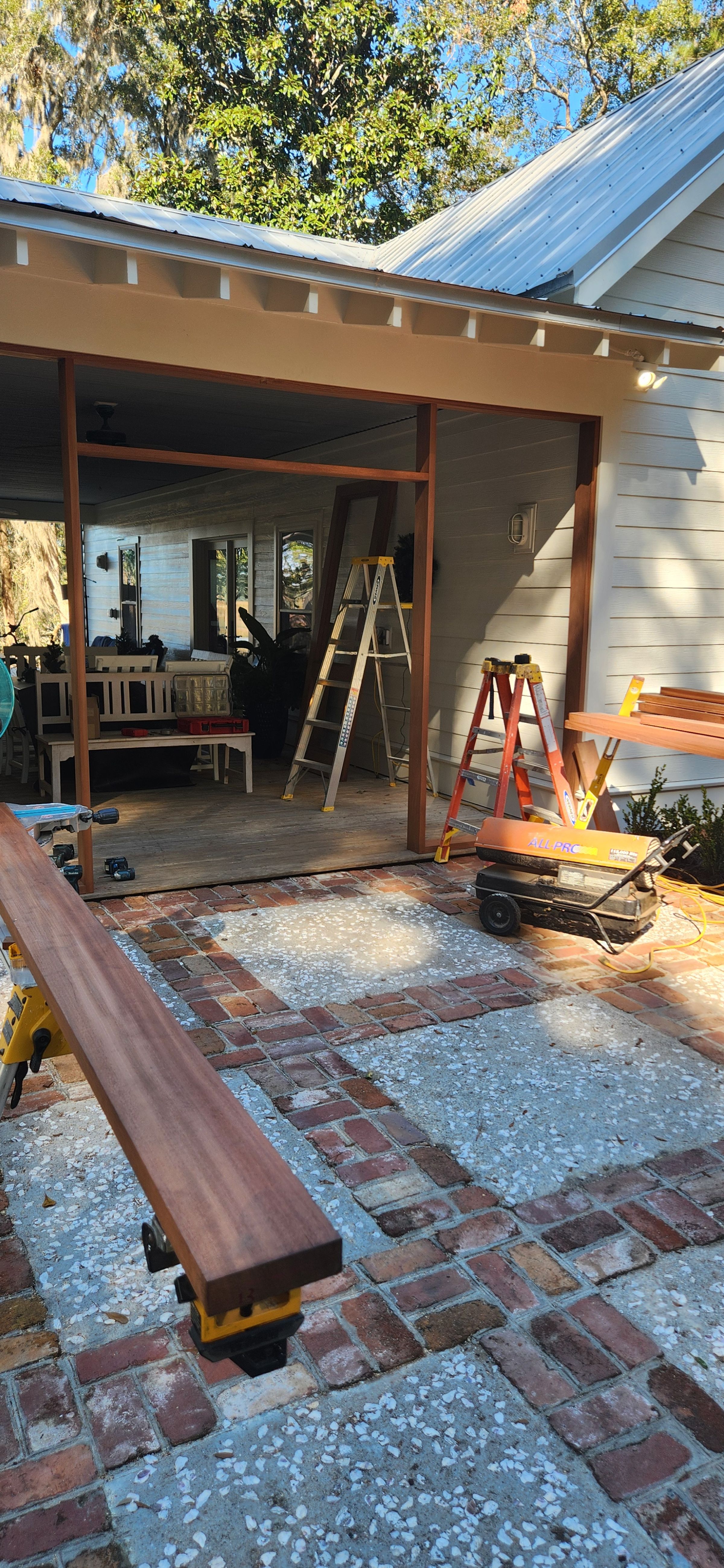 Southern Doors and Finishing's image