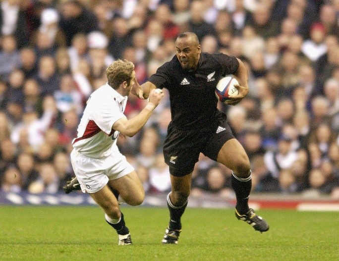Jonah Lomu who entertained us with his athletic ability to dominate with speed and power in his position as winger. 