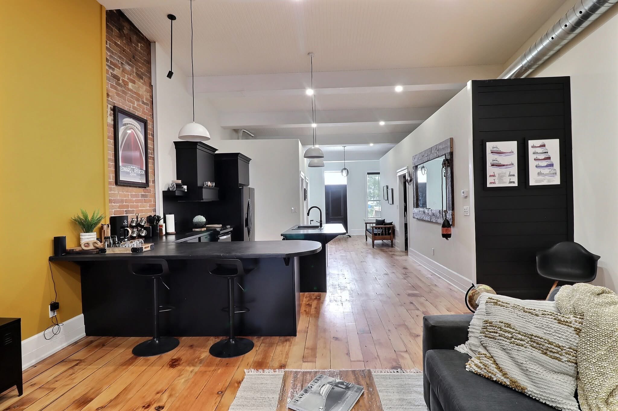 1Above Renovations's image