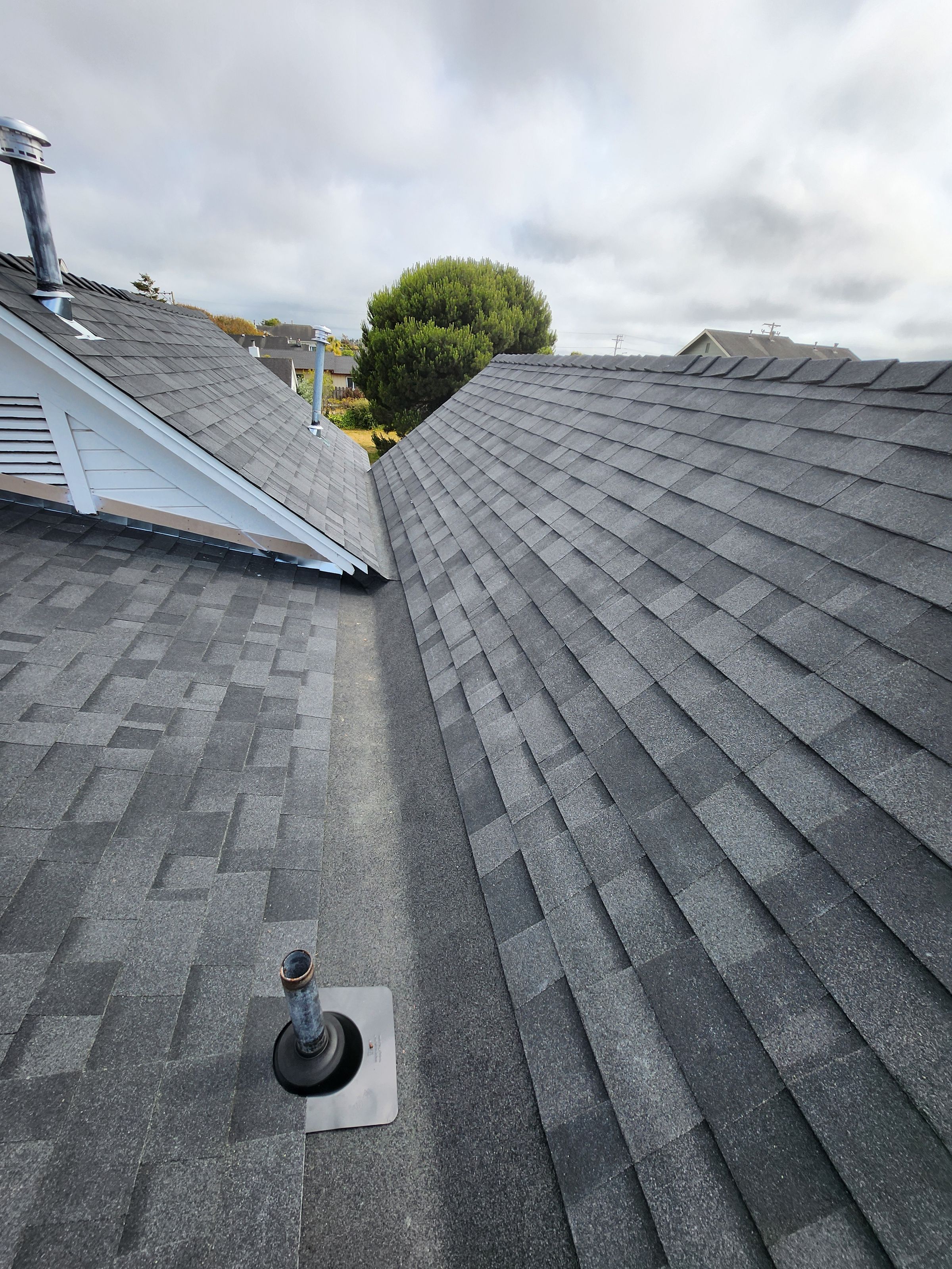 Humboldt's Local Roofing Experts's image
