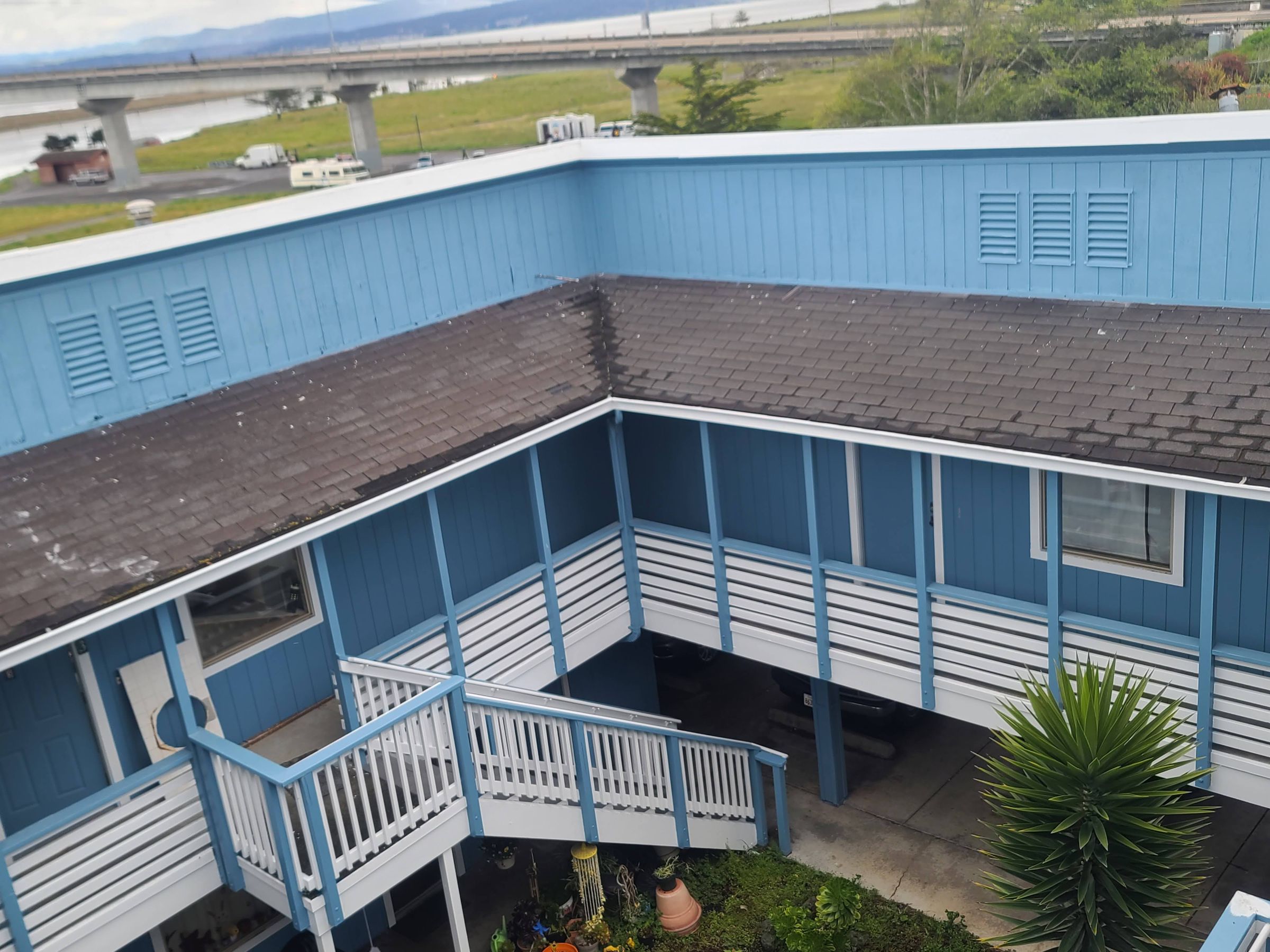 Humboldt's Local Roofing Experts's image