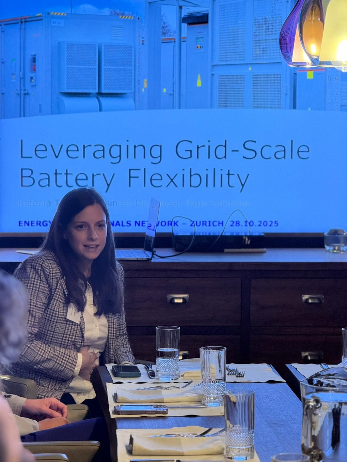 View Rafaela's LinkedIn profile