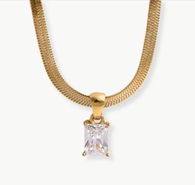 Eyla necklace